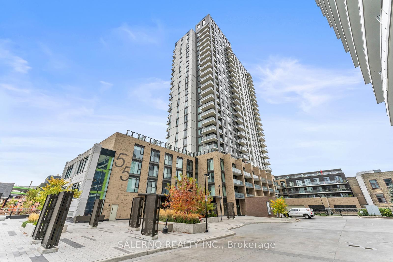 Front of Unit 401, 55 Duke Street W