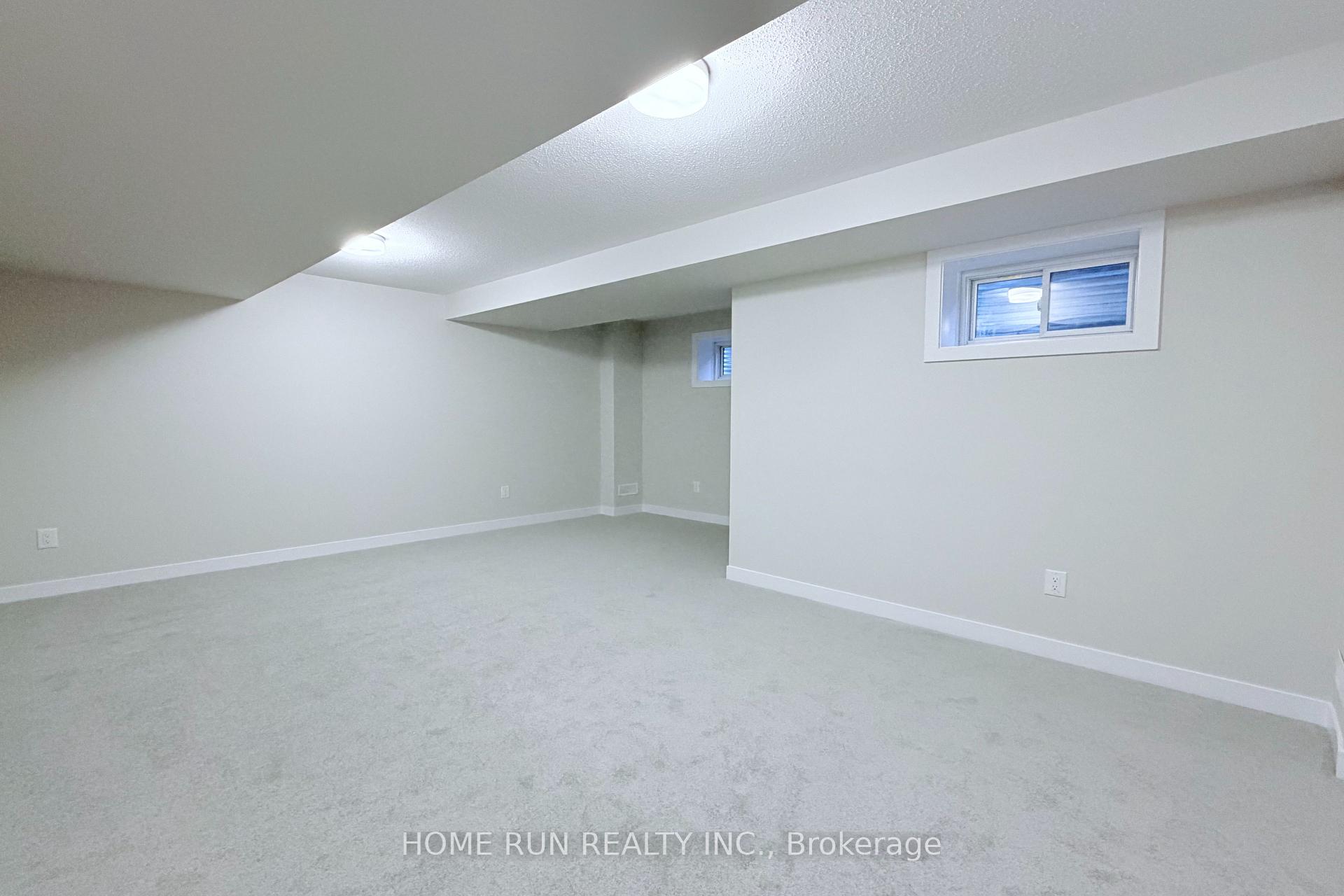 Photo 16 of 381 Les Emmerson Drive, Ottawa, Barrhaven - Heritage Park — HOMEH