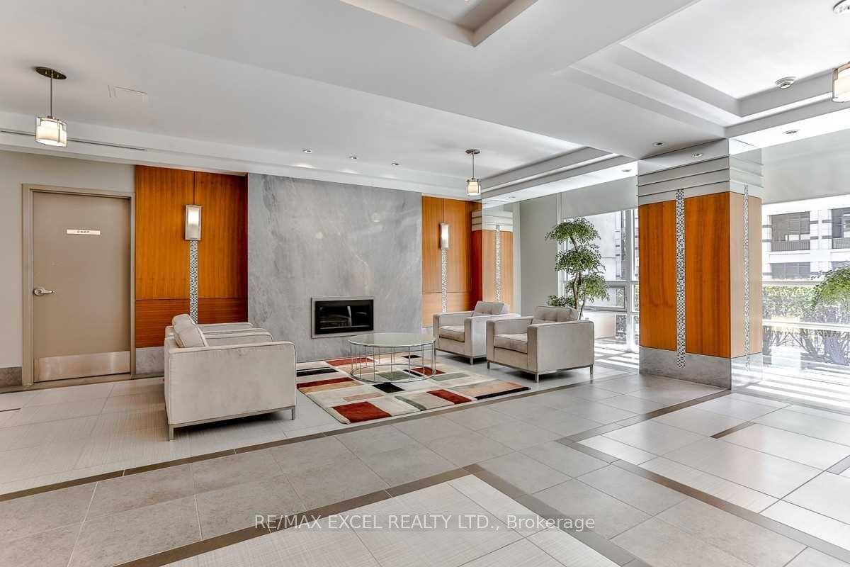 Photo 3 of Unit 703, 30 Clegg Road, Markham, Unionville — HOMEH
