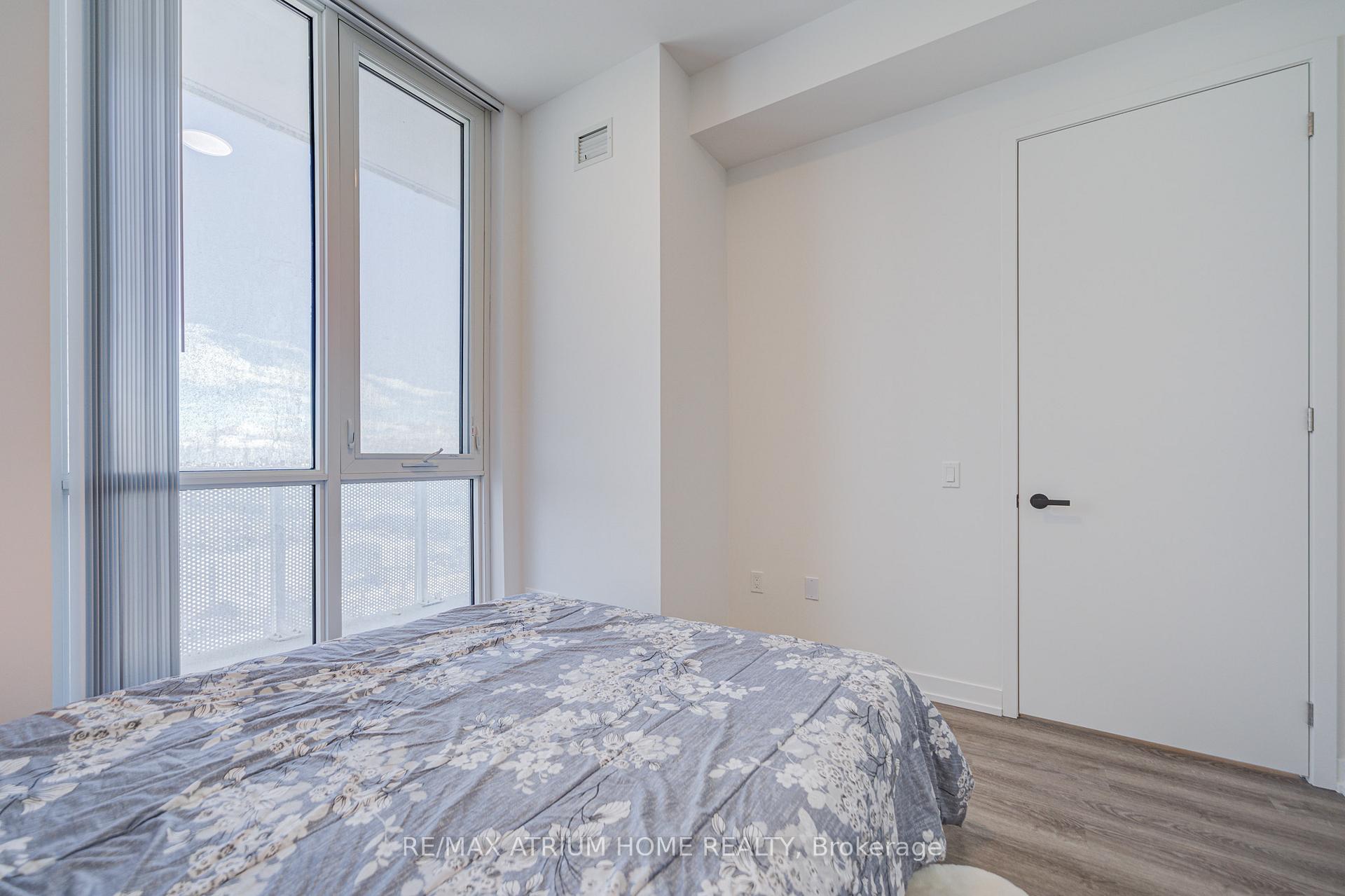 Photo 24 of Unit 2101, 195 Commerce St Street, Vaughan, Vaughan Corporate Centre — HOMEH