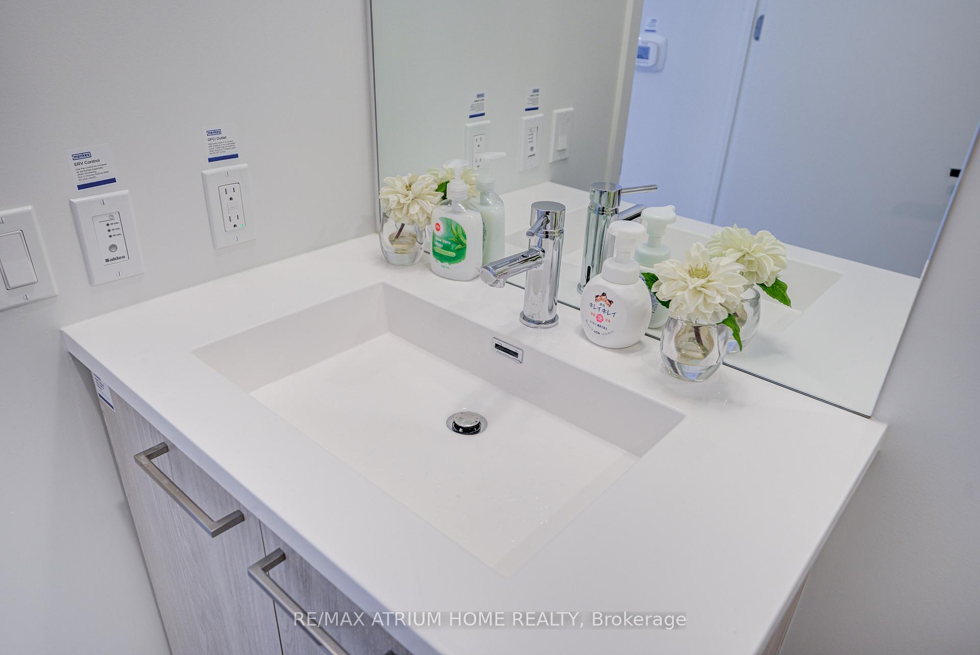 Photo 41 of Unit 2101, 195 Commerce St Street, Vaughan, Vaughan Corporate Centre — HOMEH