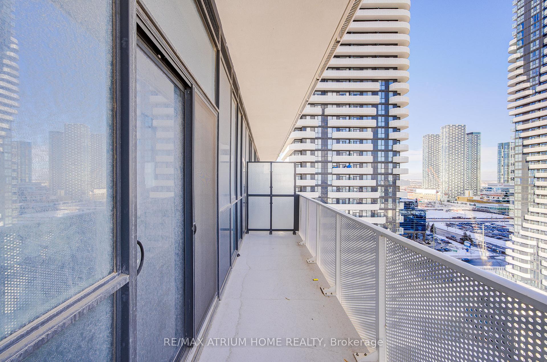 Photo 25 of Unit 2101, 195 Commerce St Street, Vaughan, Vaughan Corporate Centre — HOMEH