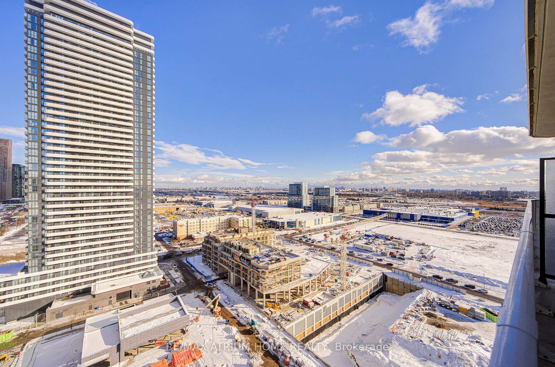 Photo 38 of Unit 2101, 195 Commerce St Street, Vaughan, Vaughan Corporate Centre — HOMEH