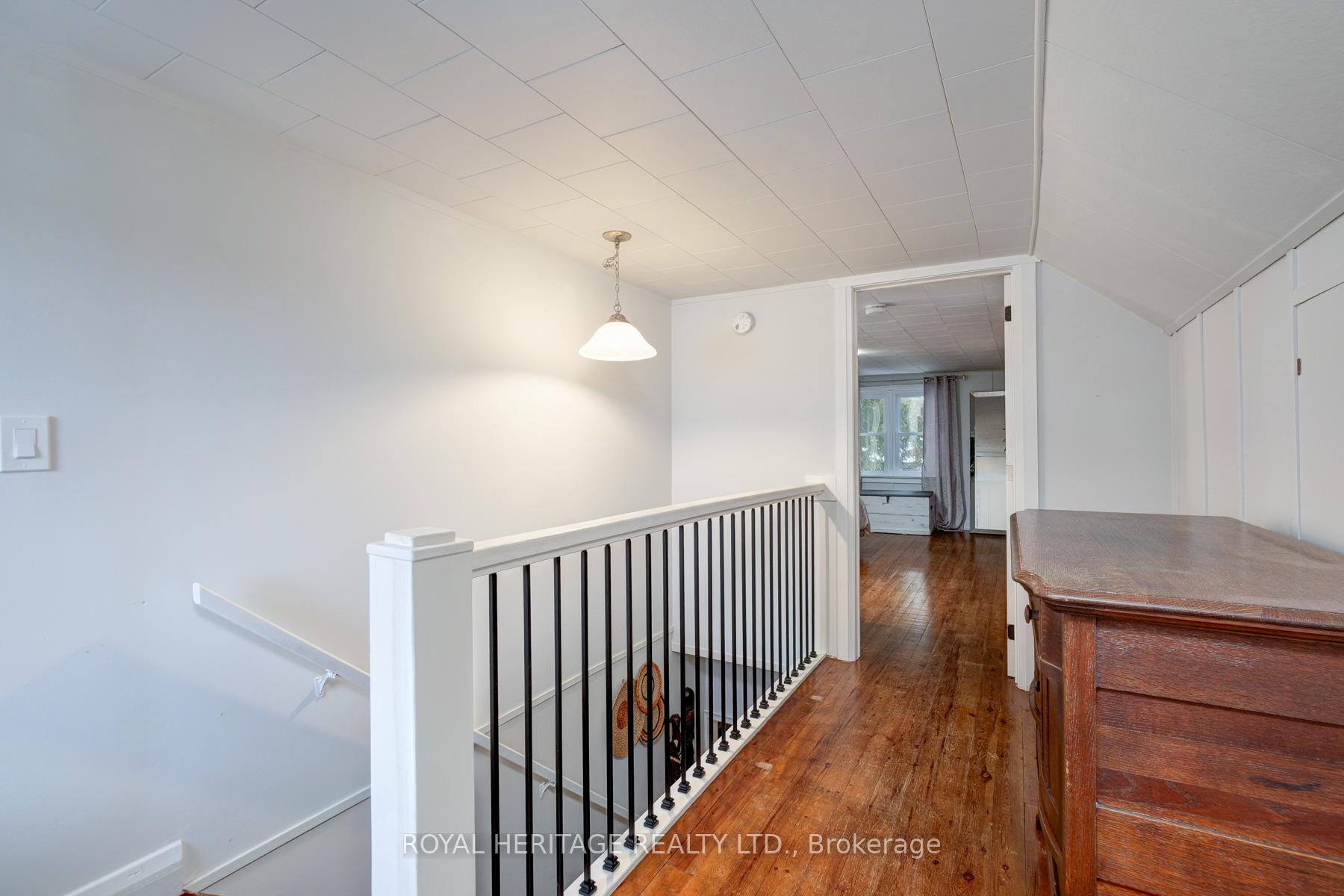 Photo 18 of 12 Platt Street W, Brighton, Brighton (Town) — HOMEH