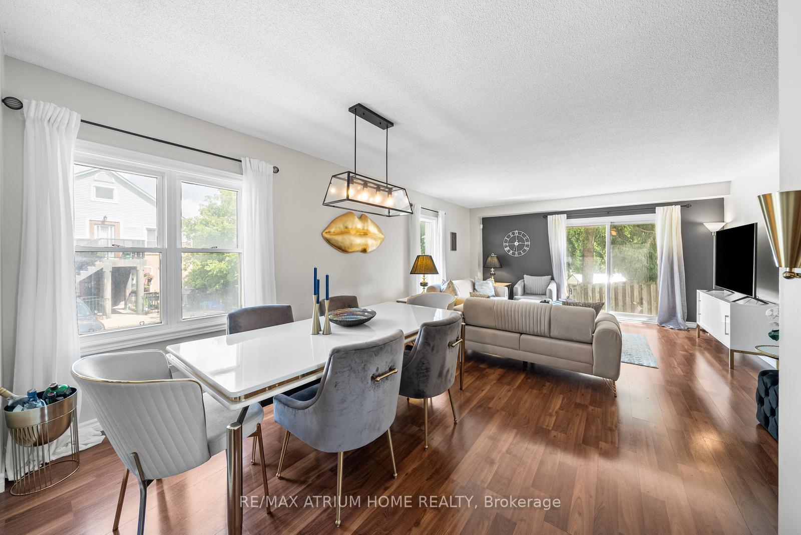 Photo 10 of Unit 34, 115 Main Street S, Newmarket, Central Newmarket — HOMEH