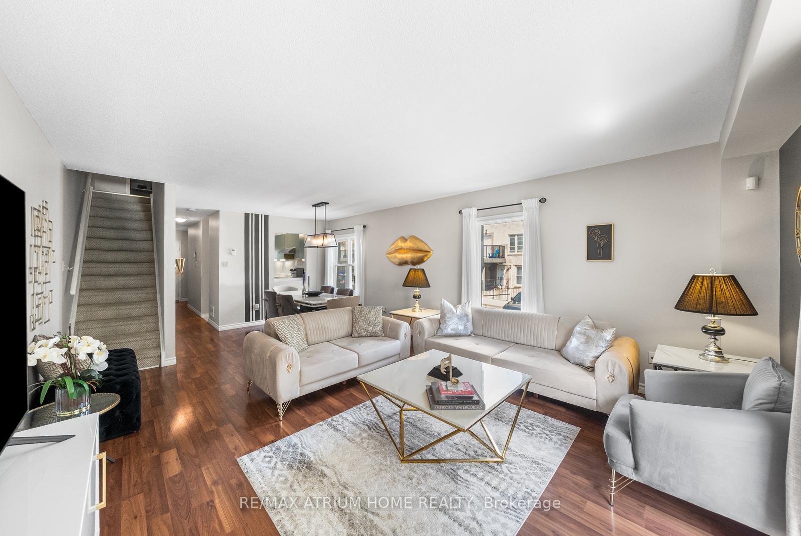 Photo 11 of Unit 34, 115 Main Street S, Newmarket, Central Newmarket — HOMEH