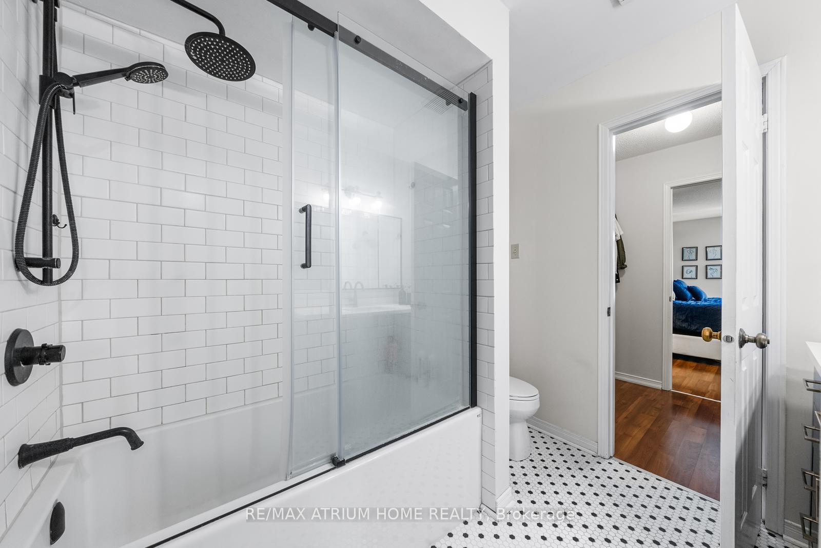 Photo 13 of Unit 34, 115 Main Street S, Newmarket, Central Newmarket — HOMEH