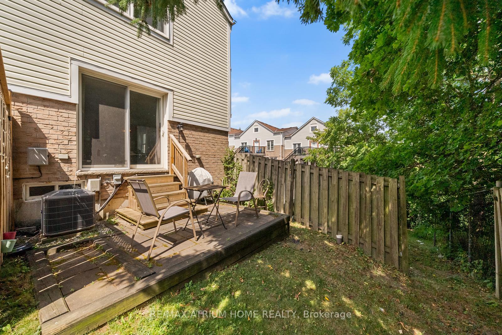 Photo 12 of Unit 34, 115 Main Street S, Newmarket, Central Newmarket — HOMEH