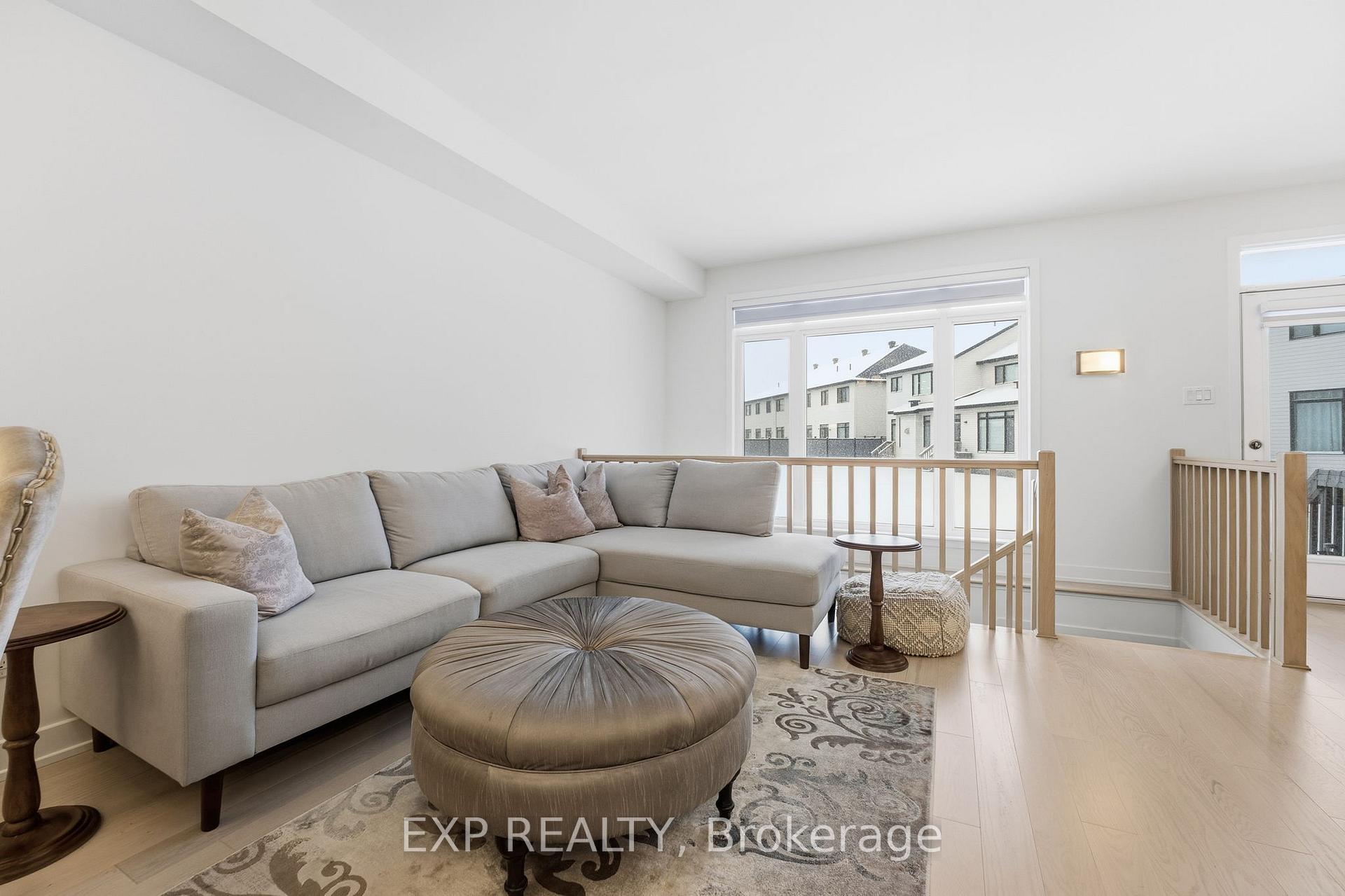 Photo 9 of 522 Corretto Place, Ottawa, Barrhaven - Heritage Park — HOMEH