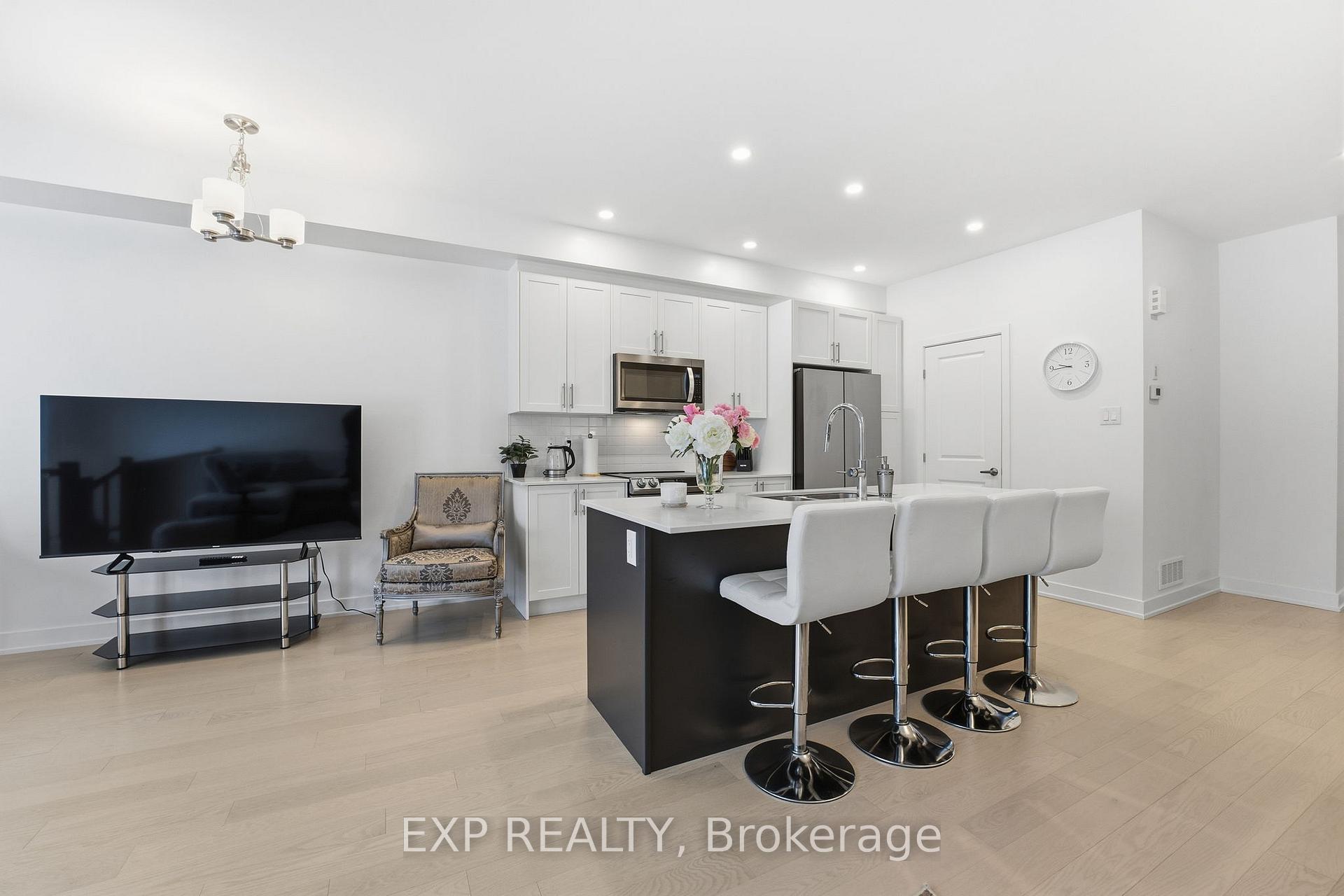 Photo 7 of 522 Corretto Place, Ottawa, Barrhaven - Heritage Park — HOMEH