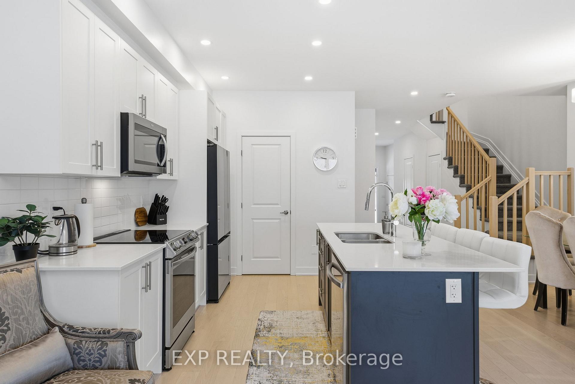 Photo 13 of 522 Corretto Place, Ottawa, Barrhaven - Heritage Park — HOMEH