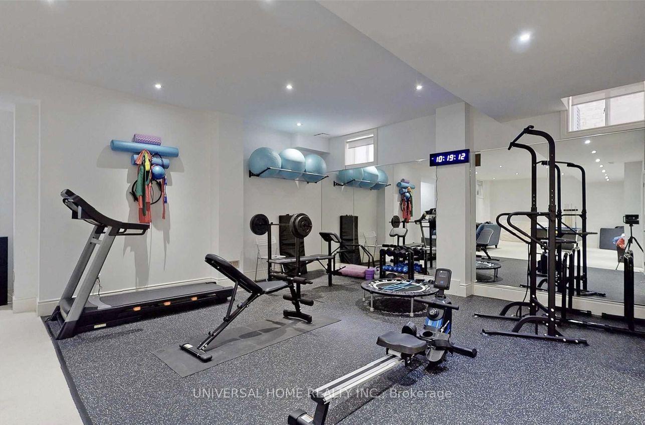 Photo 5 of 68 Green Acres Road, Vaughan, Uplands — HOMEH