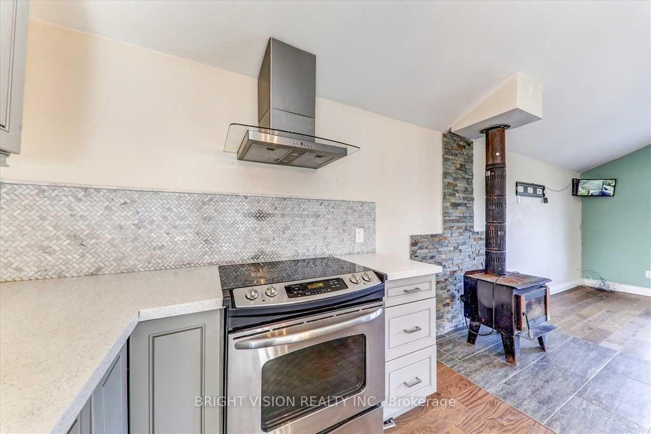 Photo 13 of Unit MAIN, 14351 Regional Road, Scugog, Blackstock — HOMEH