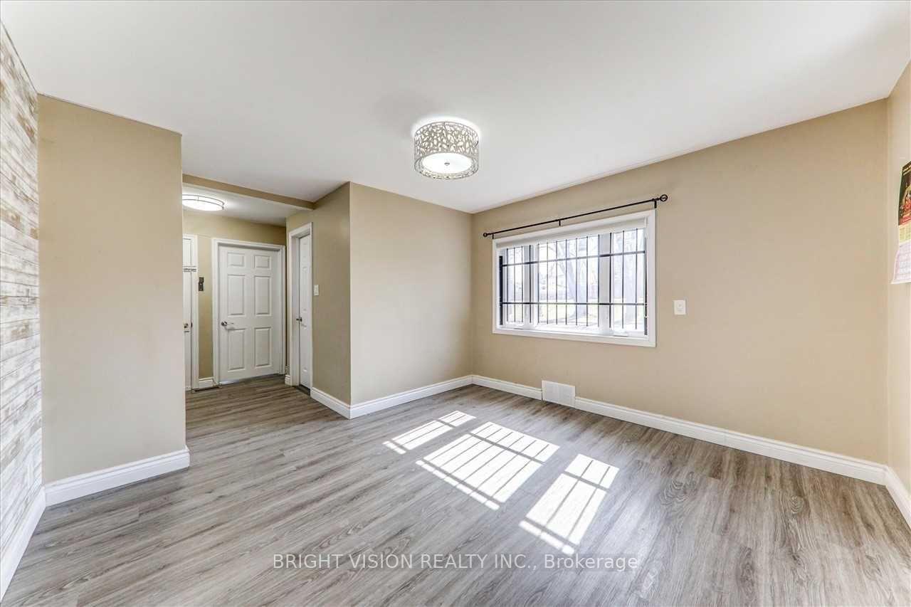 Photo 14 of Unit MAIN, 14351 Regional Road, Scugog, Blackstock — HOMEH