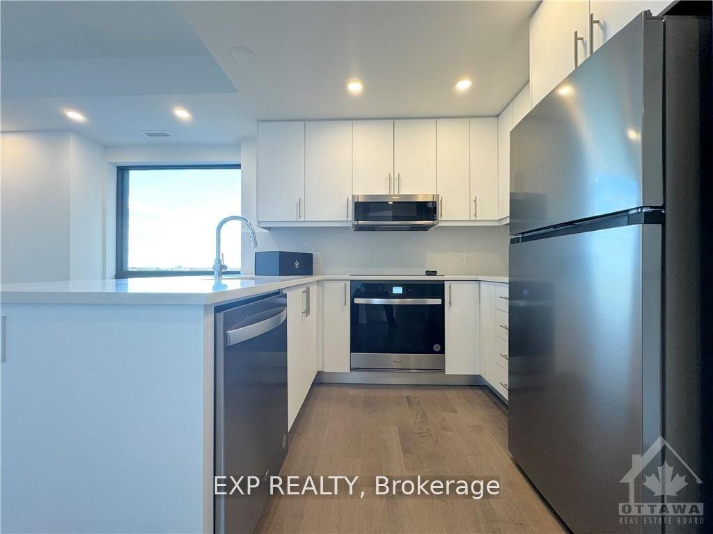 Photo 6 of Unit 907, 180 George Street, Ottawa, Lower Town/Byward Market — HOMEH