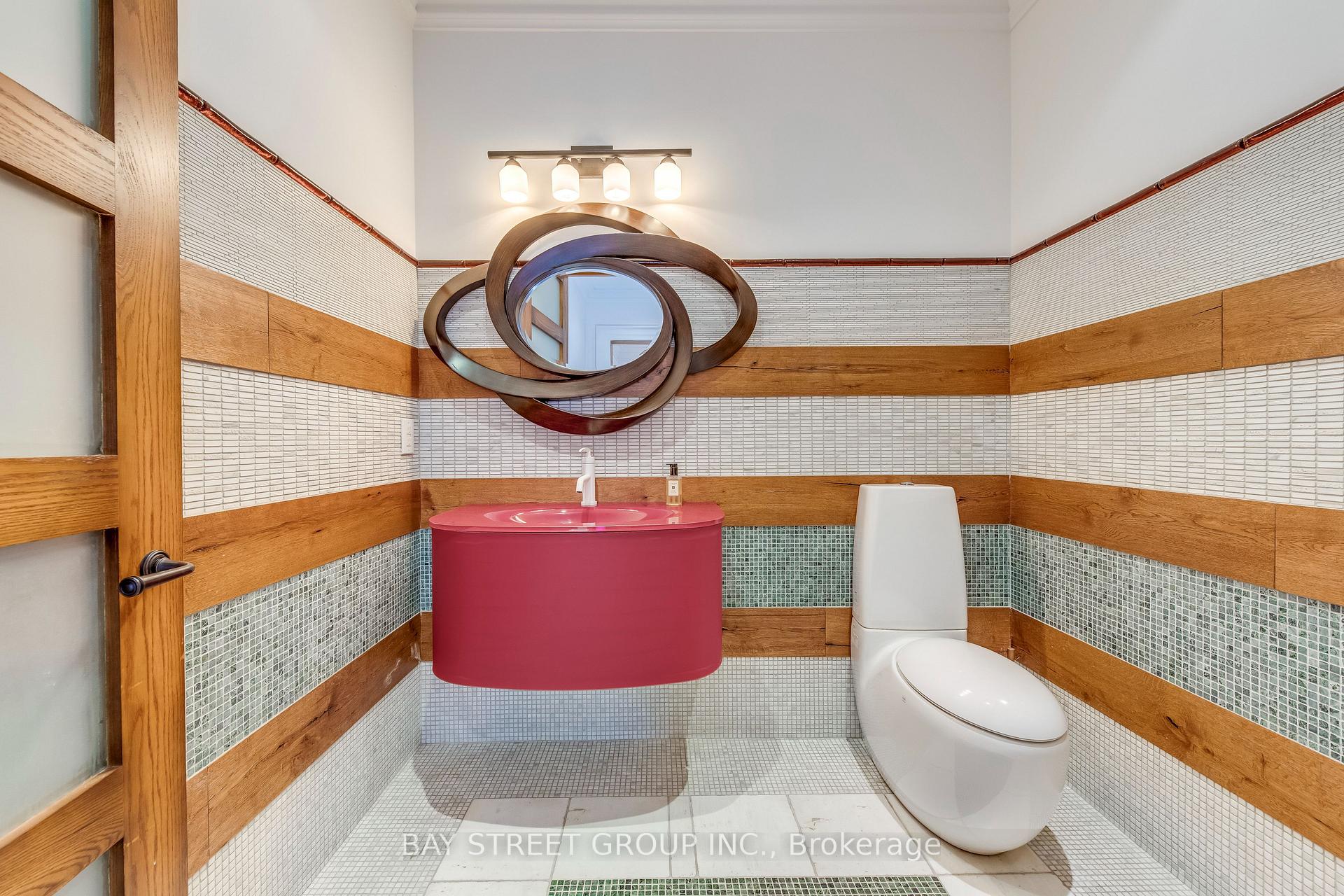 Photo 32 of 132 Crestwood Road, Vaughan, Crestwood-Springfarm-Yorkhill — HOMEH