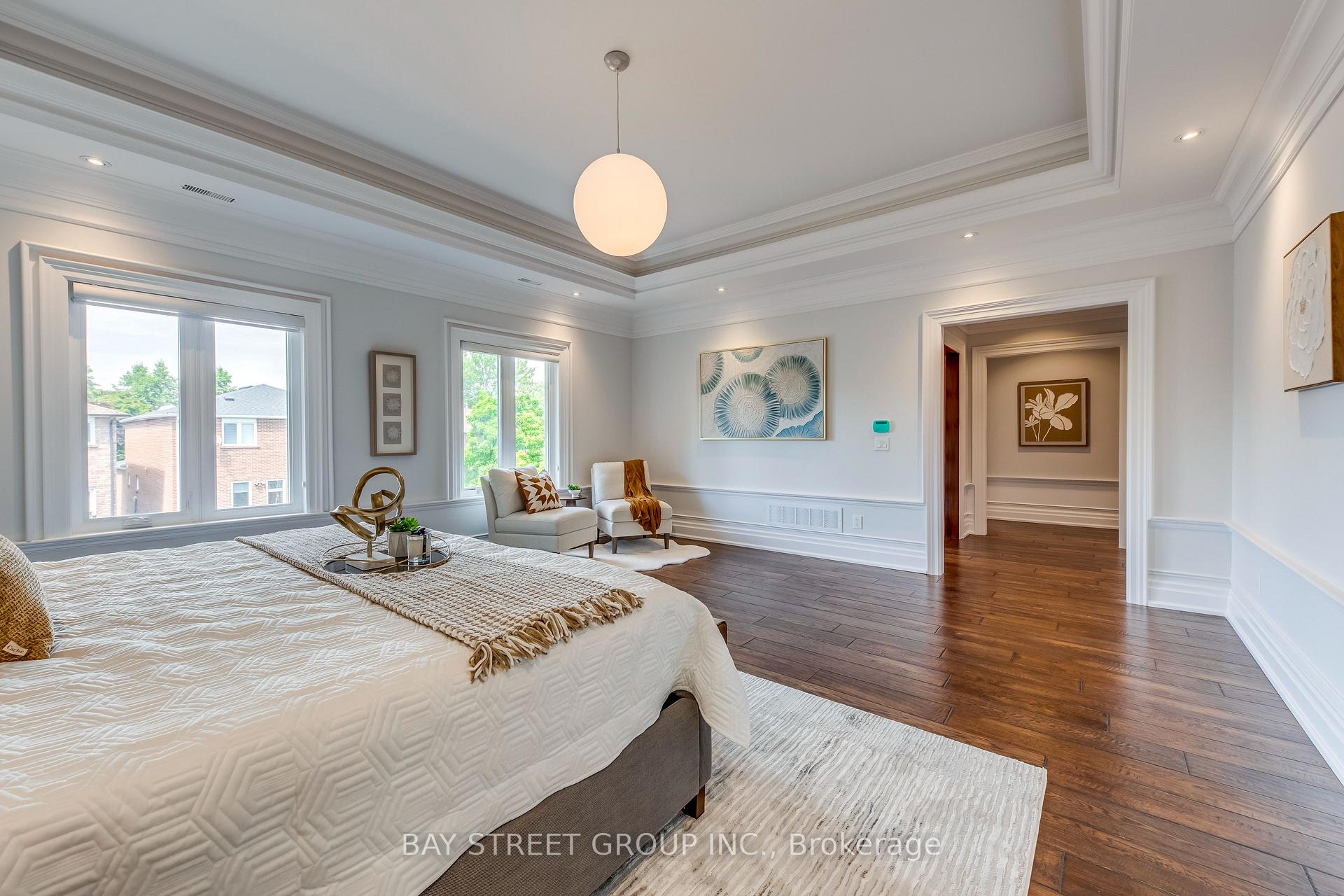 Photo 15 of 132 Crestwood Road, Vaughan, Crestwood-Springfarm-Yorkhill — HOMEH
