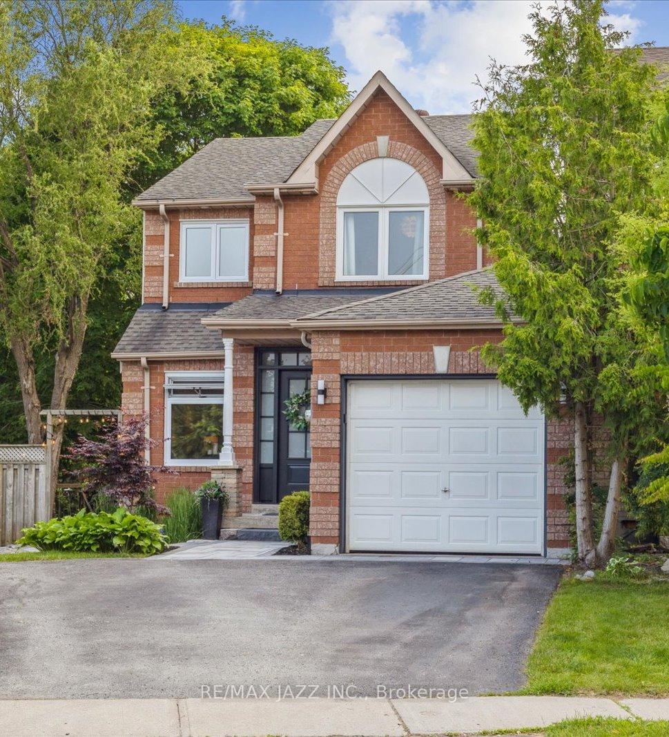 Photo 1 of 65 Fry Crescent, Clarington, Bowmanville — HOMEH