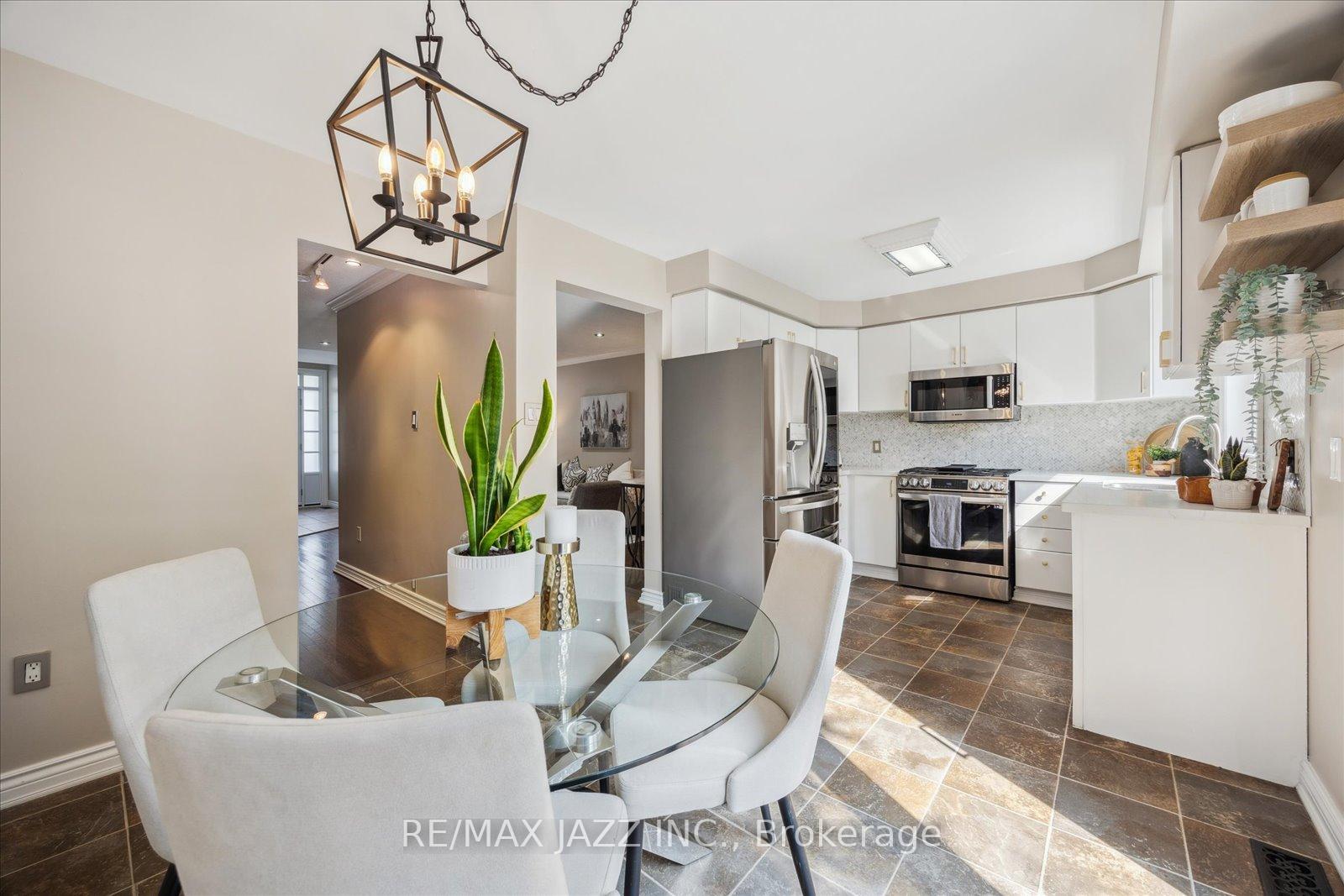 Photo 14 of 65 Fry Crescent, Clarington, Bowmanville — HOMEH