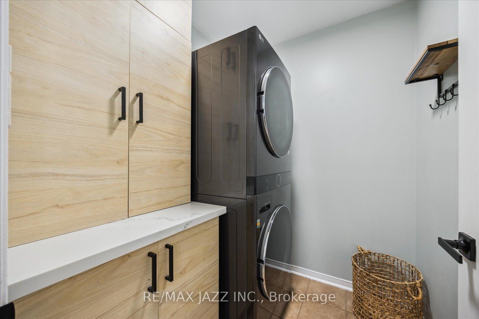Photo 16 of 65 Fry Crescent, Clarington, Bowmanville — HOMEH