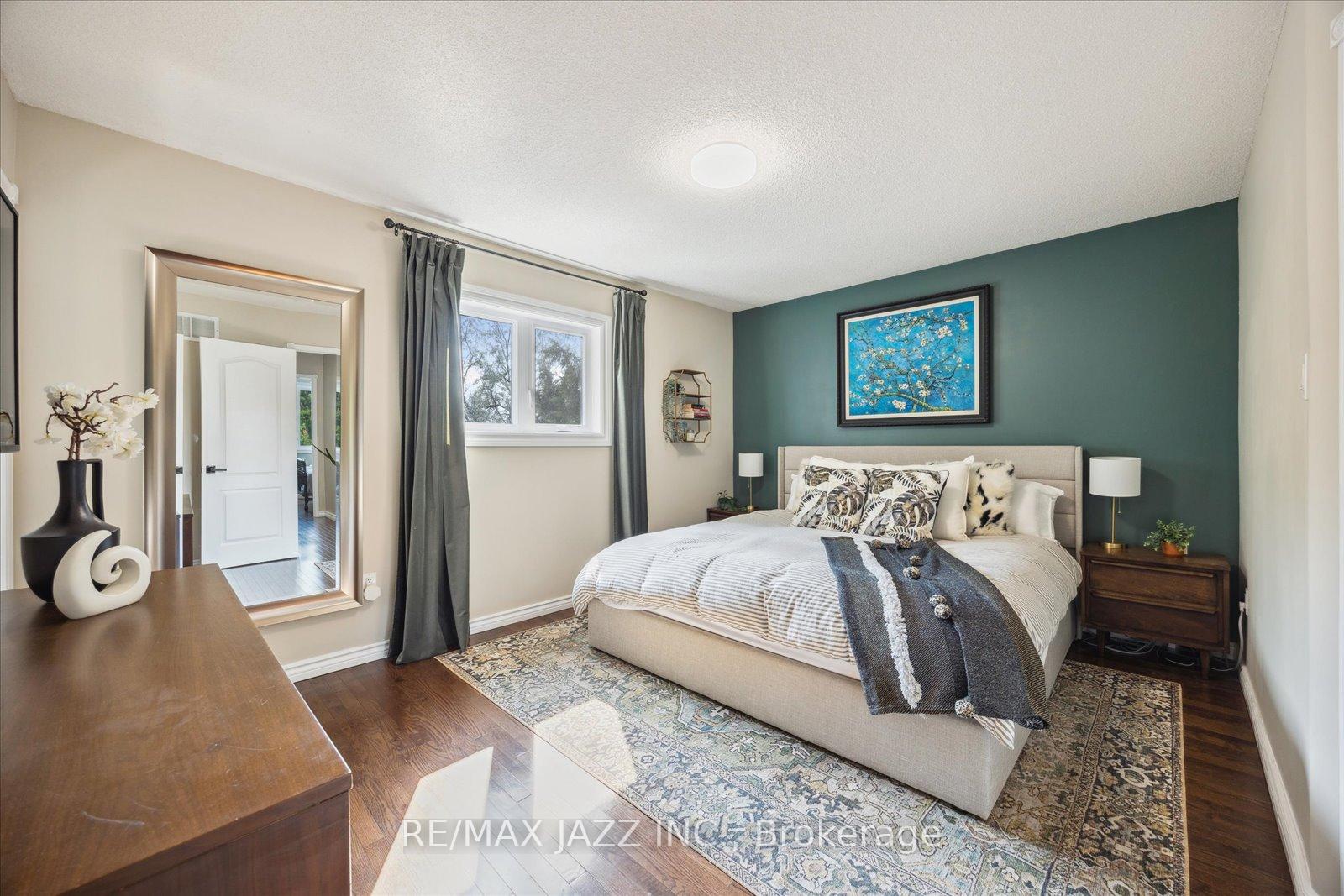 Photo 17 of 65 Fry Crescent, Clarington, Bowmanville — HOMEH