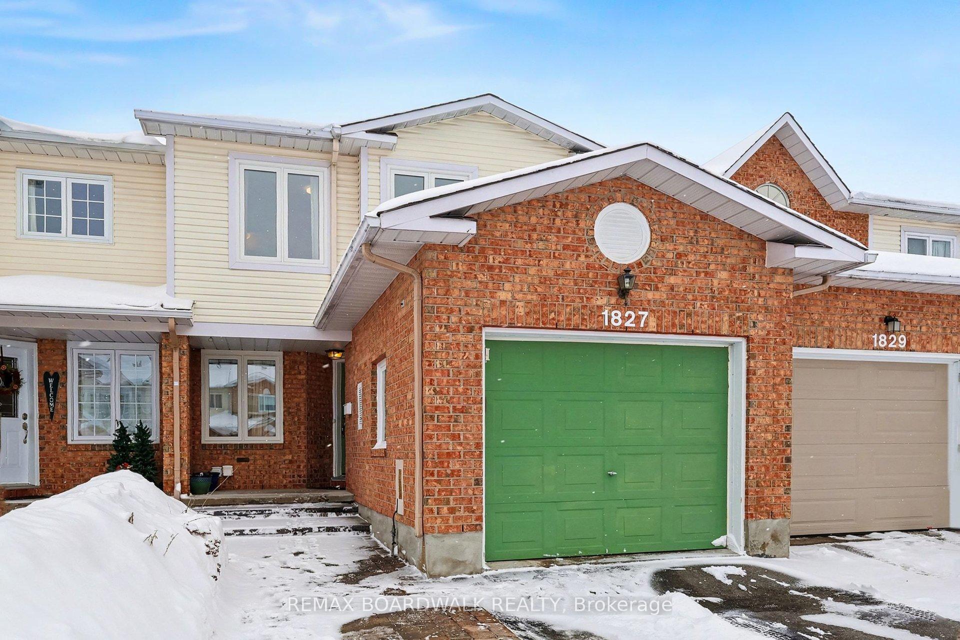 Photo 3 of 1827 Hialeah Drive, Ottawa, Fallingbrook/Gardenway South — HOMEH