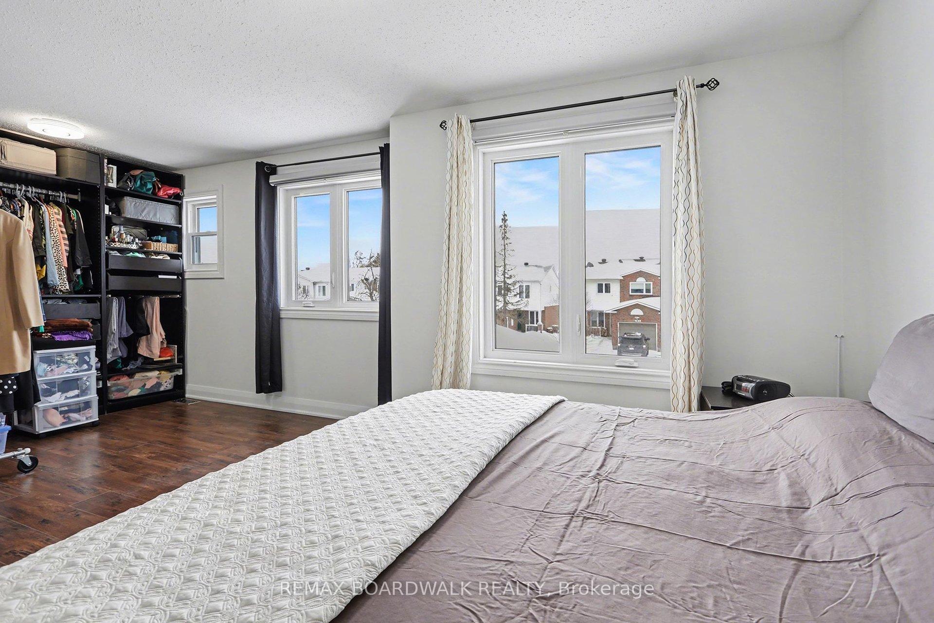 Photo 28 of 1827 Hialeah Drive, Ottawa, Fallingbrook/Gardenway South — HOMEH