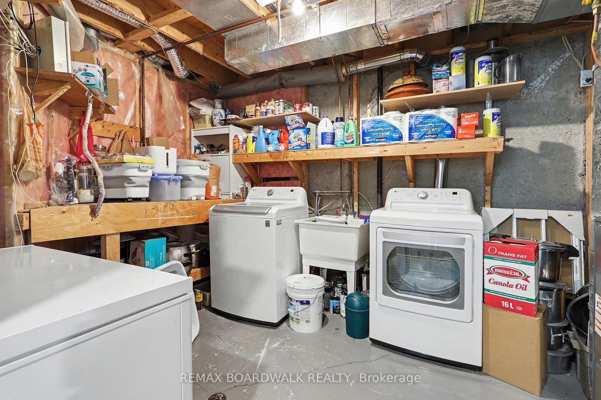 Photo 17 of 1827 Hialeah Drive, Ottawa, Fallingbrook/Gardenway South — HOMEH