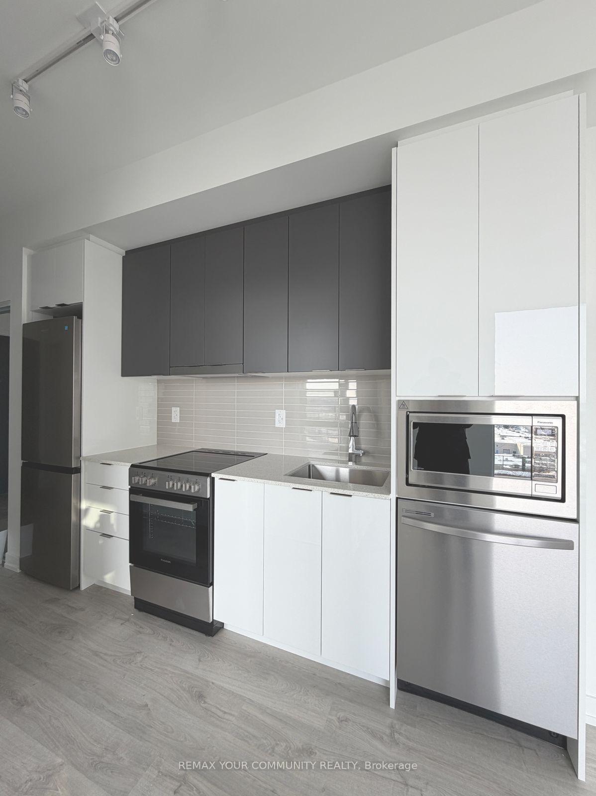 Photo 4 of Unit A-1002, 9763 Markham Road, Markham, Greensborough — HOMEH