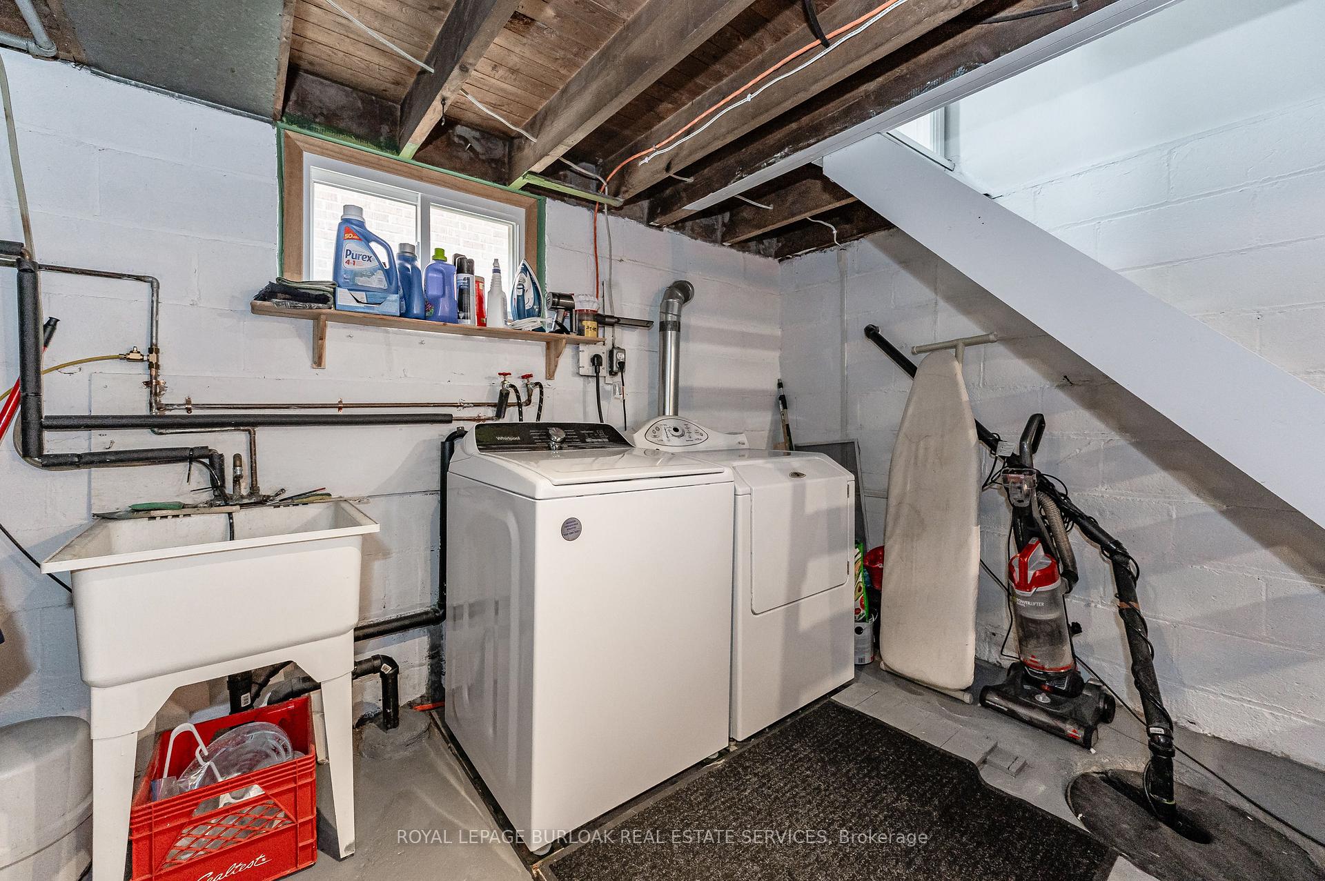 Photo 11 of 131 Adeline Avenue, Hamilton, Normanhurst — HOMEH