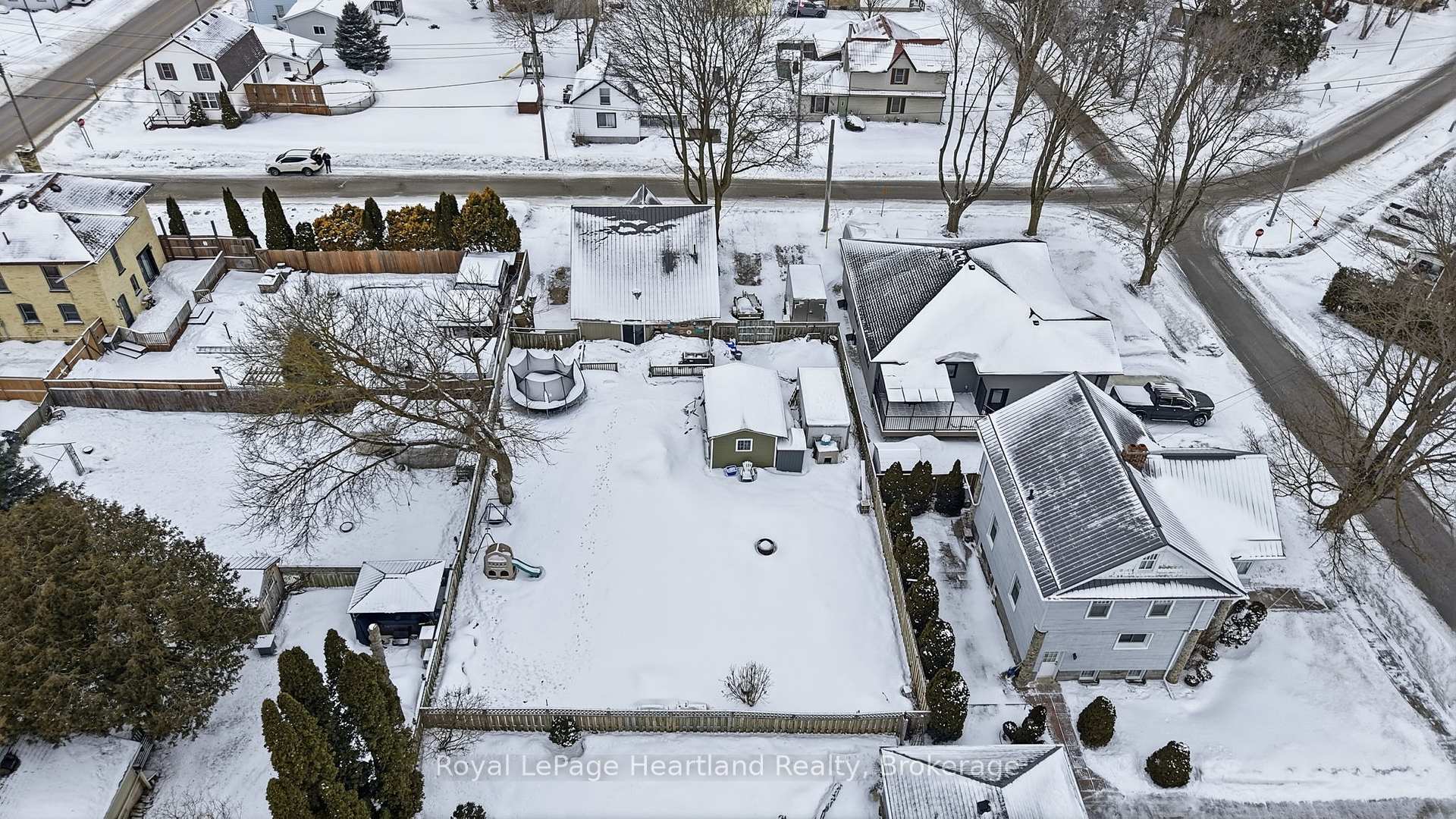 Photo 30 of 350 Lowe Street, Minto — HOMEH