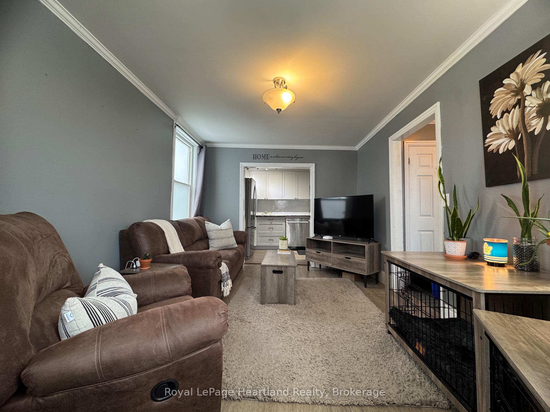 Photo 34 of 350 Lowe Street, Minto — HOMEH