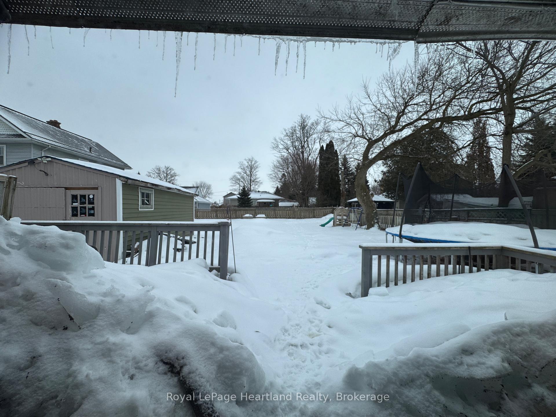 Photo 13 of 350 Lowe Street, Minto — HOMEH