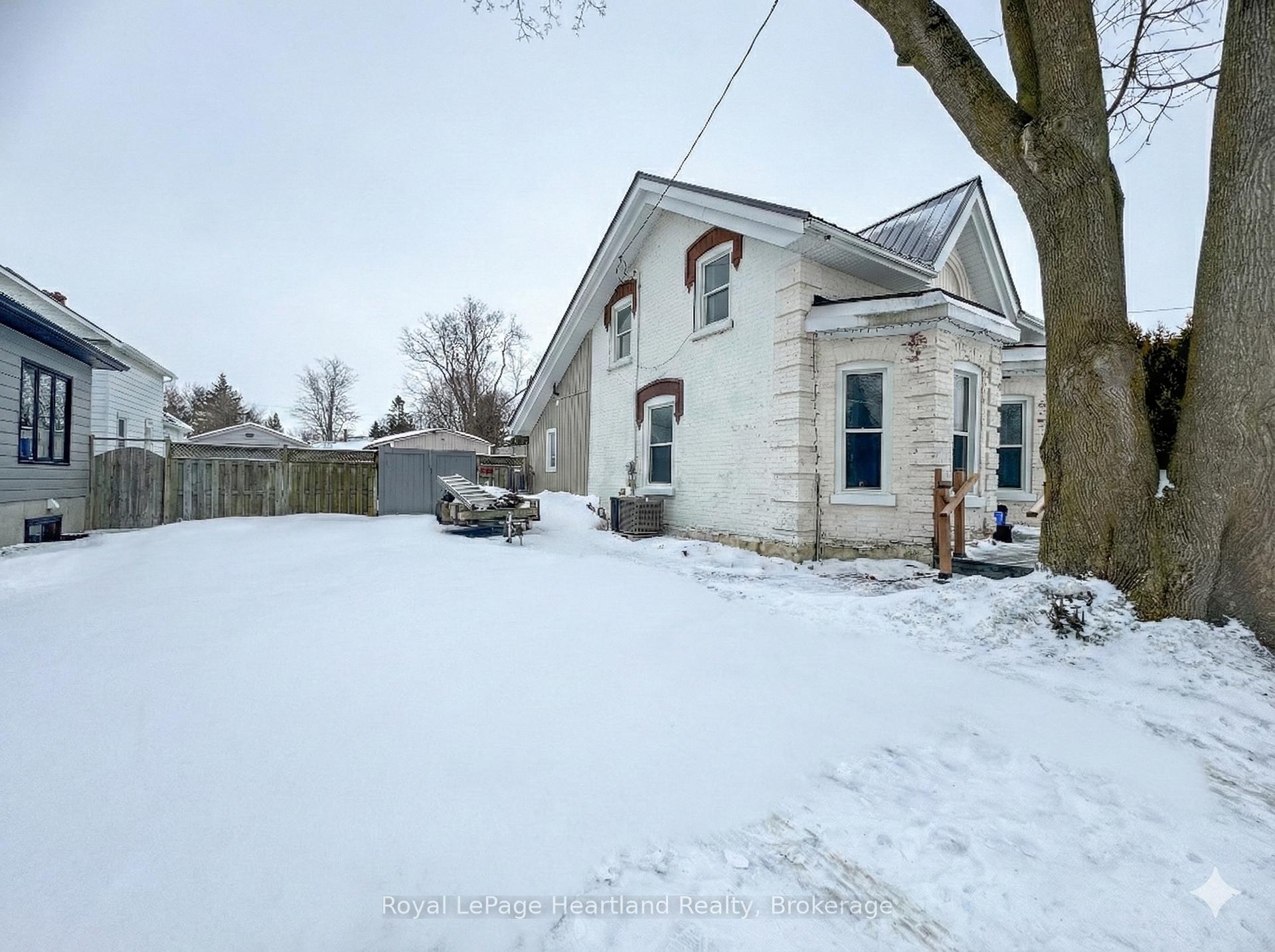 Photo 31 of 350 Lowe Street, Minto — HOMEH