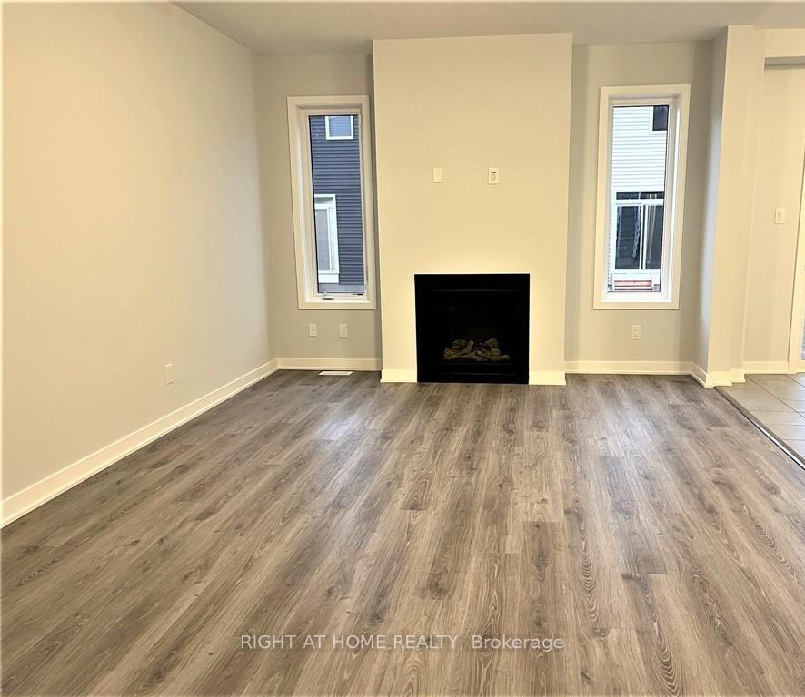 Photo 5 of 321 Crossway Terrace, Ottawa, Stittsville (North) — HOMEH