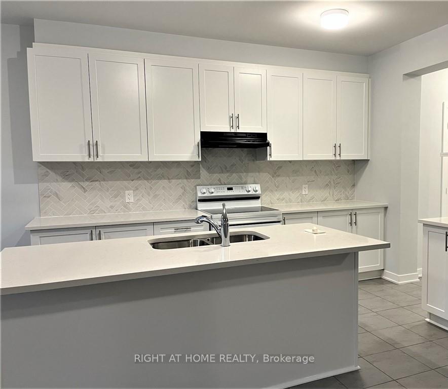 Photo 9 of 321 Crossway Terrace, Ottawa, Stittsville (North) — HOMEH