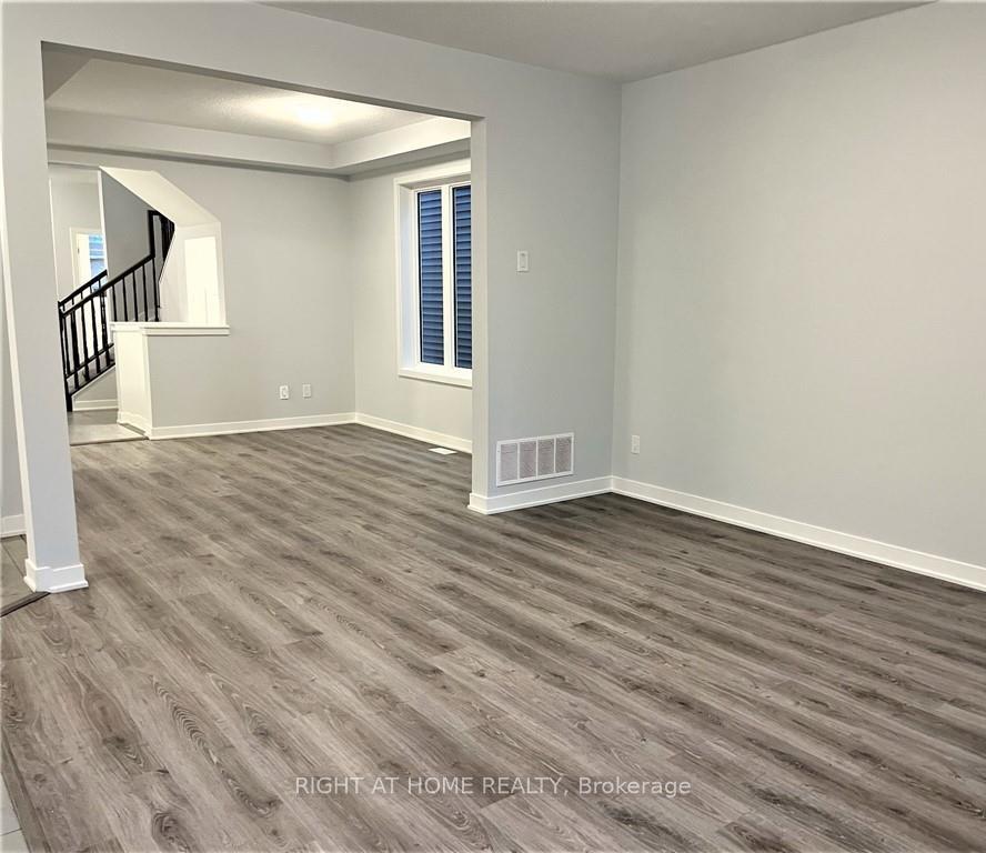 Photo 11 of 321 Crossway Terrace, Ottawa, Stittsville (North) — HOMEH