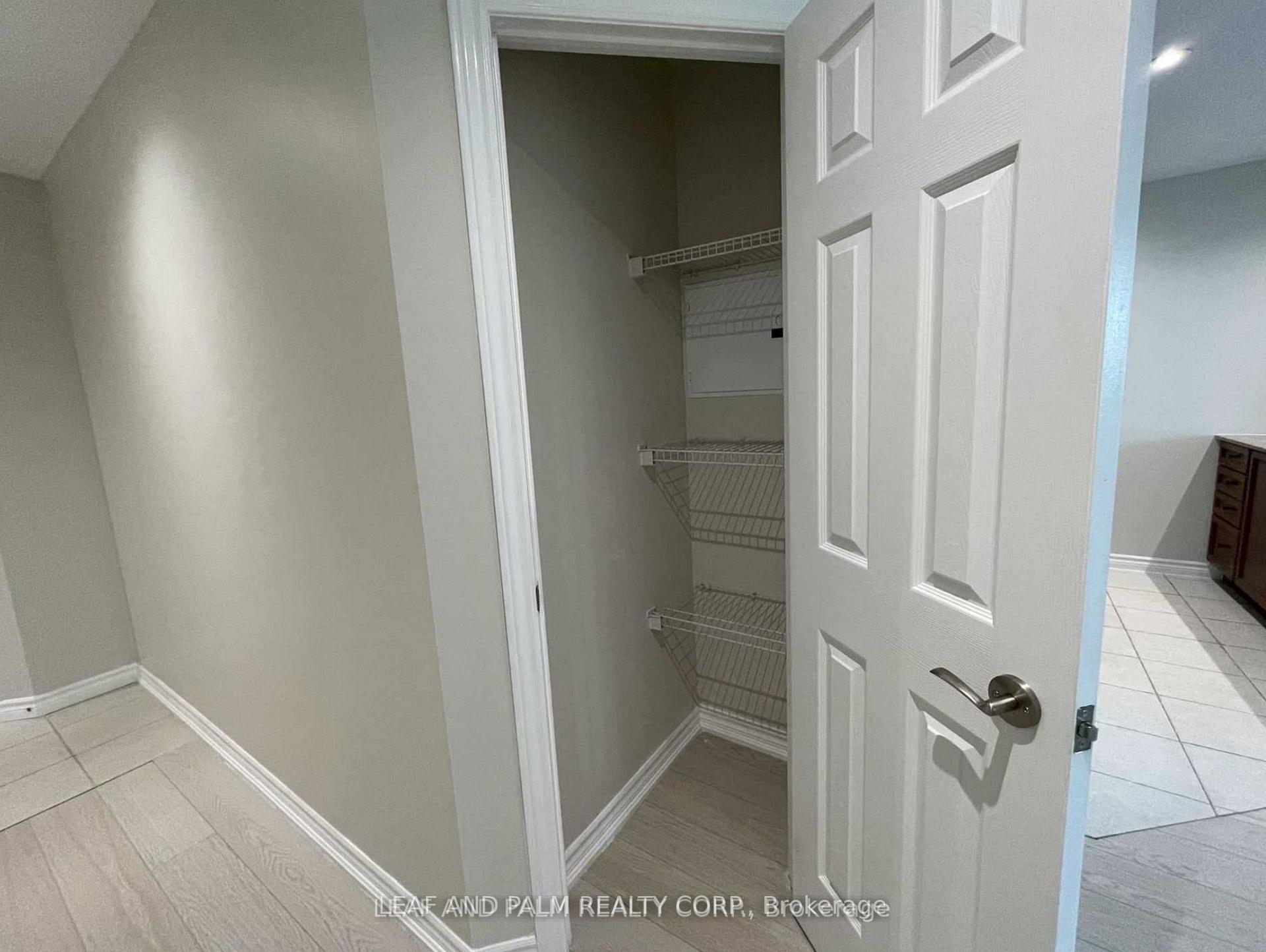 Photo 9 of Unit 401, 33 Ellen Street, Barrie, City Centre — HOMEH
