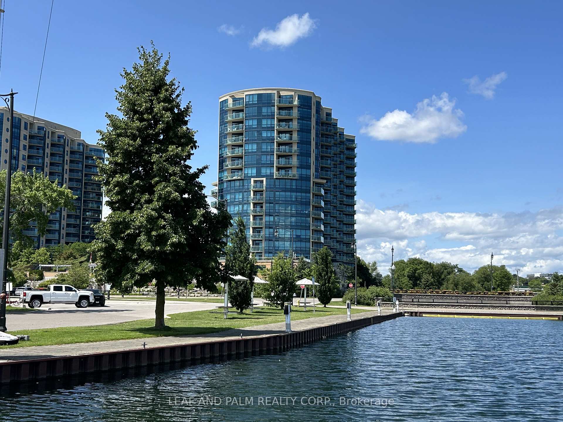 Photo 46 of Unit 401, 33 Ellen Street, Barrie, City Centre — HOMEH