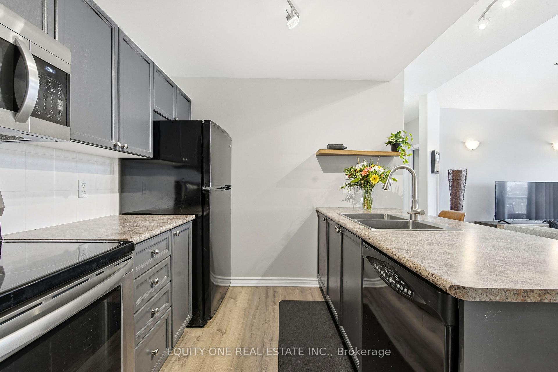 Photo 20 of Unit 10, 175 Waterbridge Drive, Ottawa, Barrhaven East — HOMEH