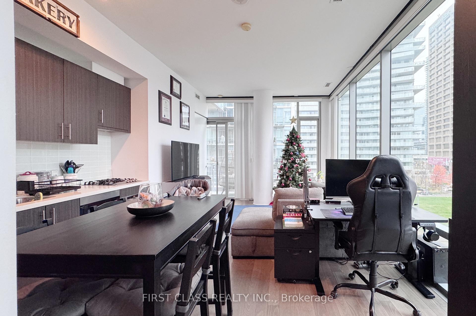 Front of Unit 403, 39 Queens Quay
