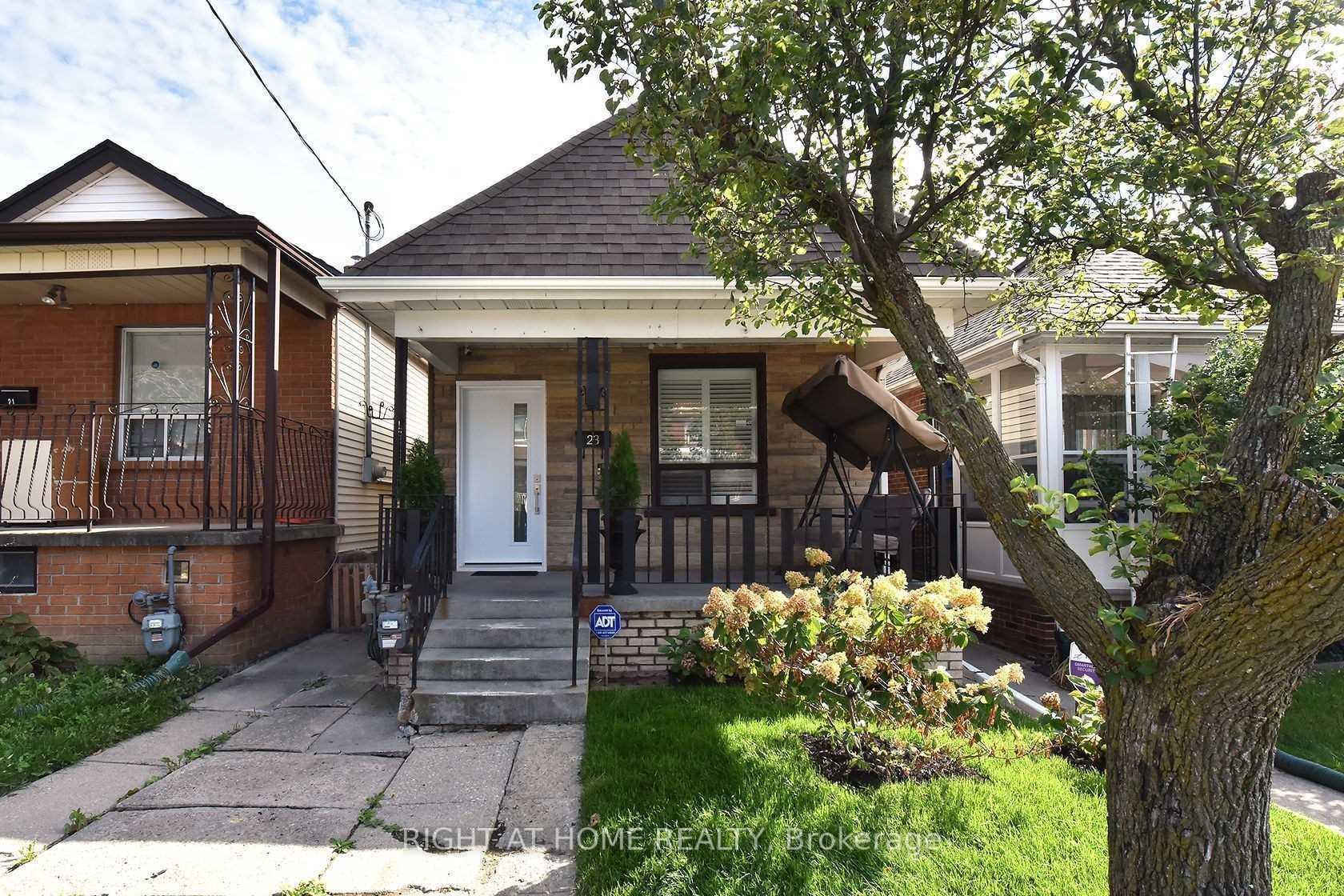 Front of Unit Main, 23 Amherst Avenue