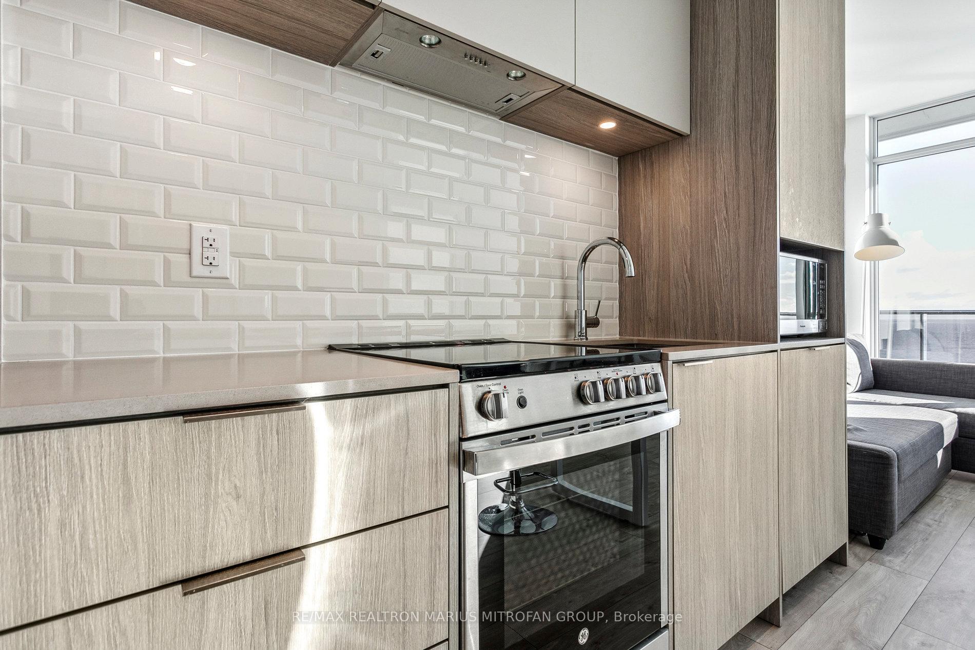 Photo 27 of Unit 2105, 70 Annie Craig Drive, Etobicoke, Mimico — HOMEH