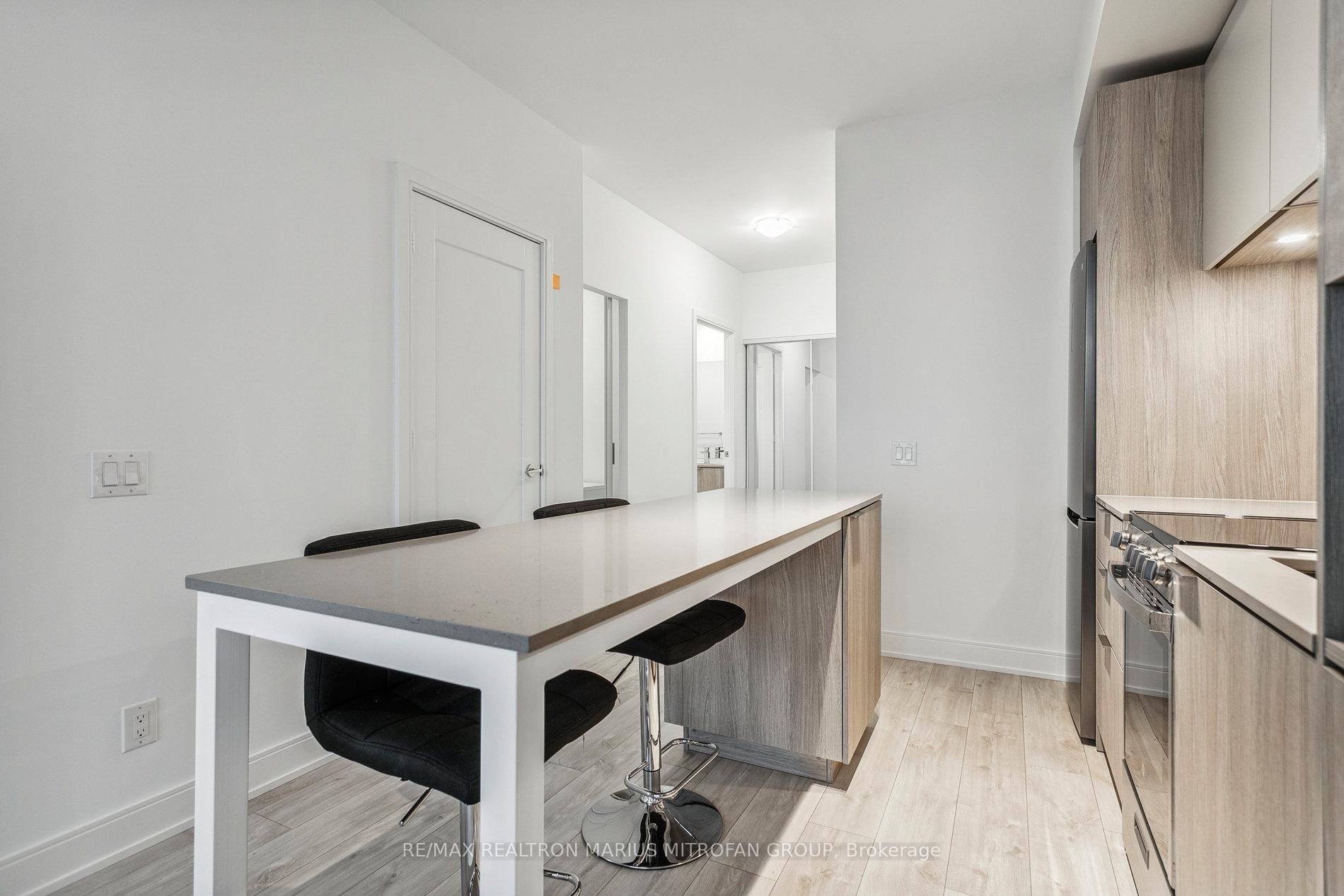 Photo 14 of Unit 2105, 70 Annie Craig Drive, Etobicoke, Mimico — HOMEH