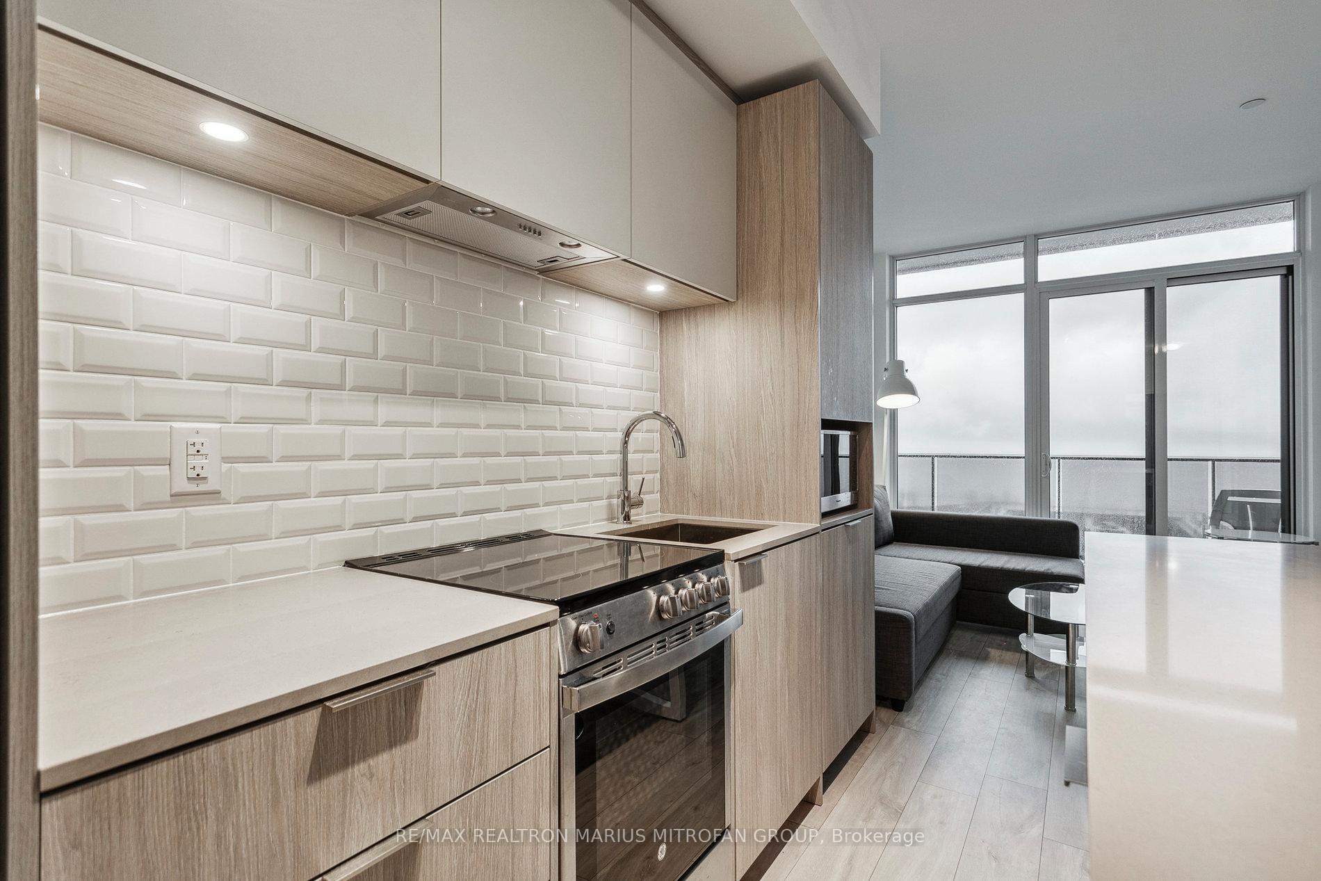 Photo 36 of Unit 2105, 70 Annie Craig Drive, Etobicoke, Mimico — HOMEH
