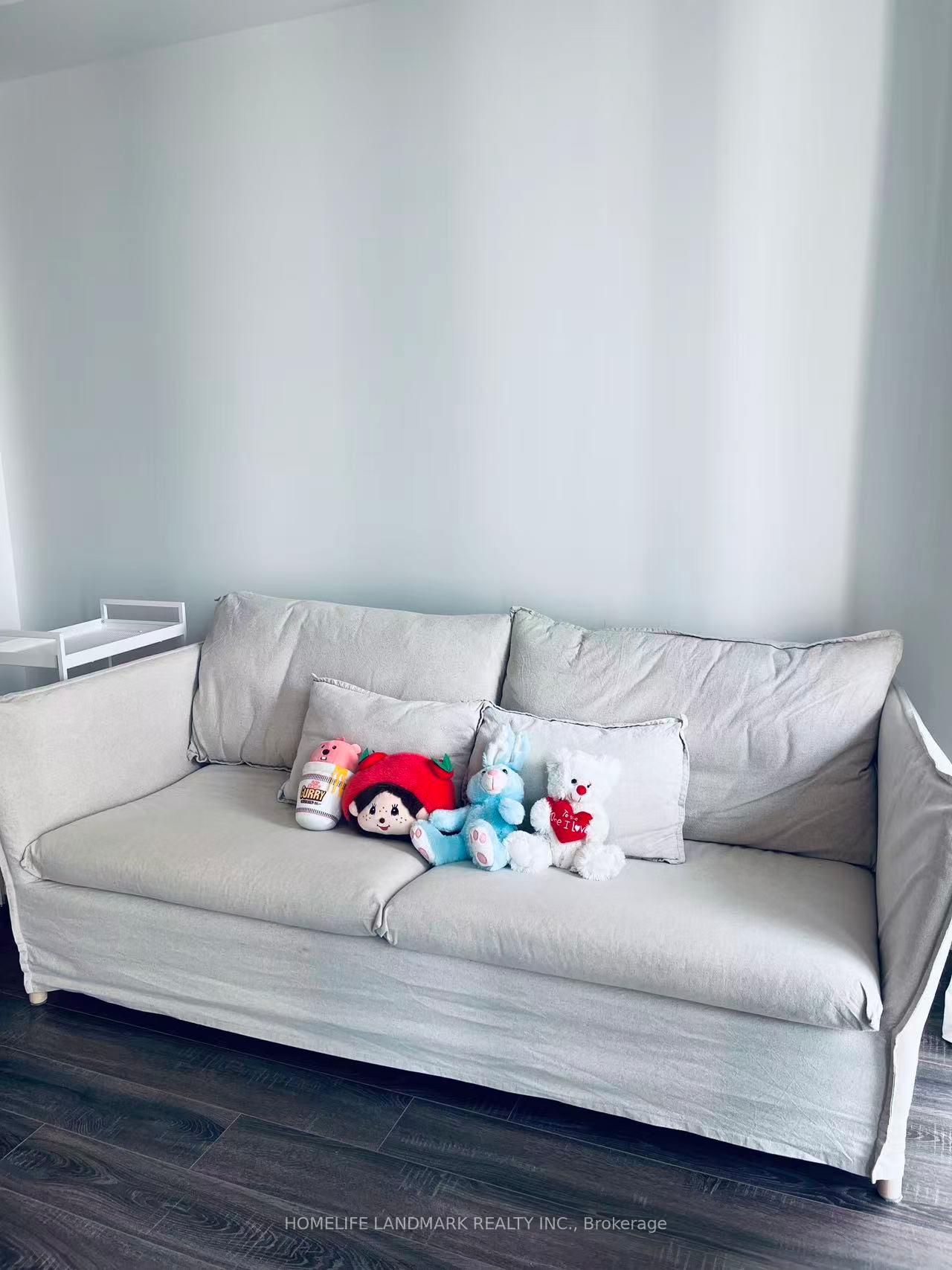 Photo 3 of Unit 814, 20 Edward Street, Toronto, Bay Street Corridor — HOMEH