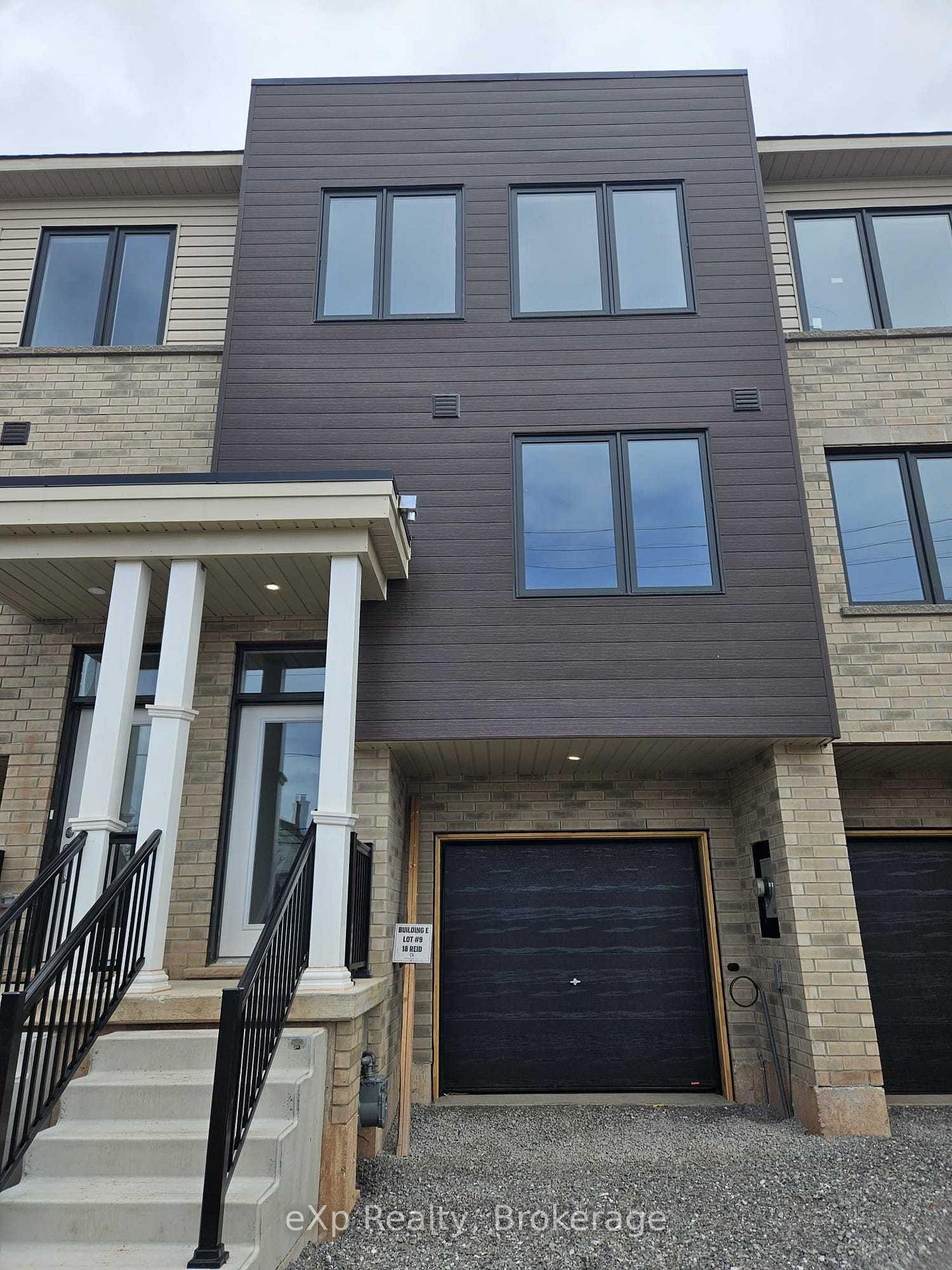 Photo 1 of 18 Reid Avenue N, Hamilton, McQuesten — HOMEH