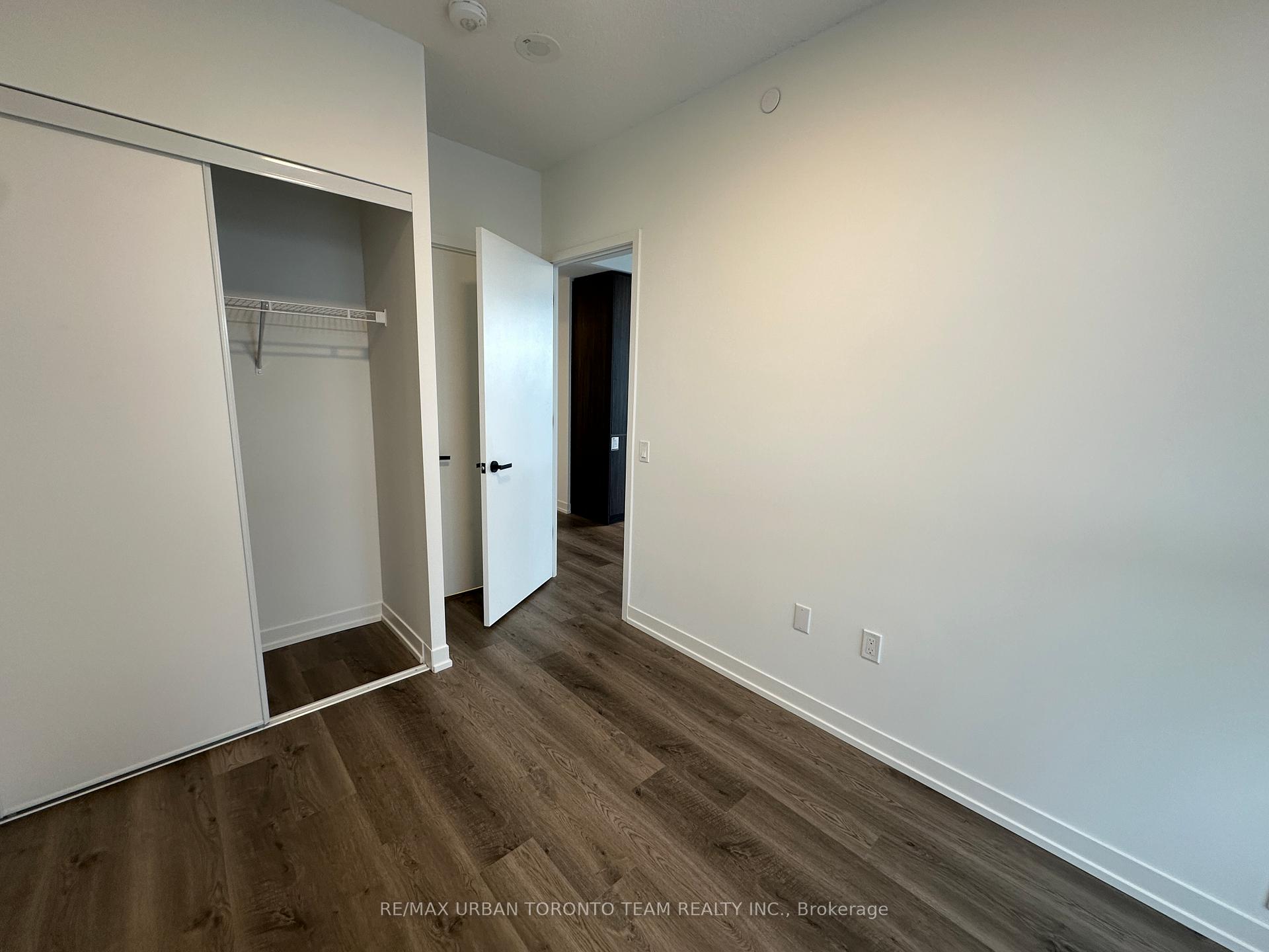 Photo 15 of Unit 3809, 8 Interchange Way, Vaughan, Vaughan Corporate Centre — HOMEH