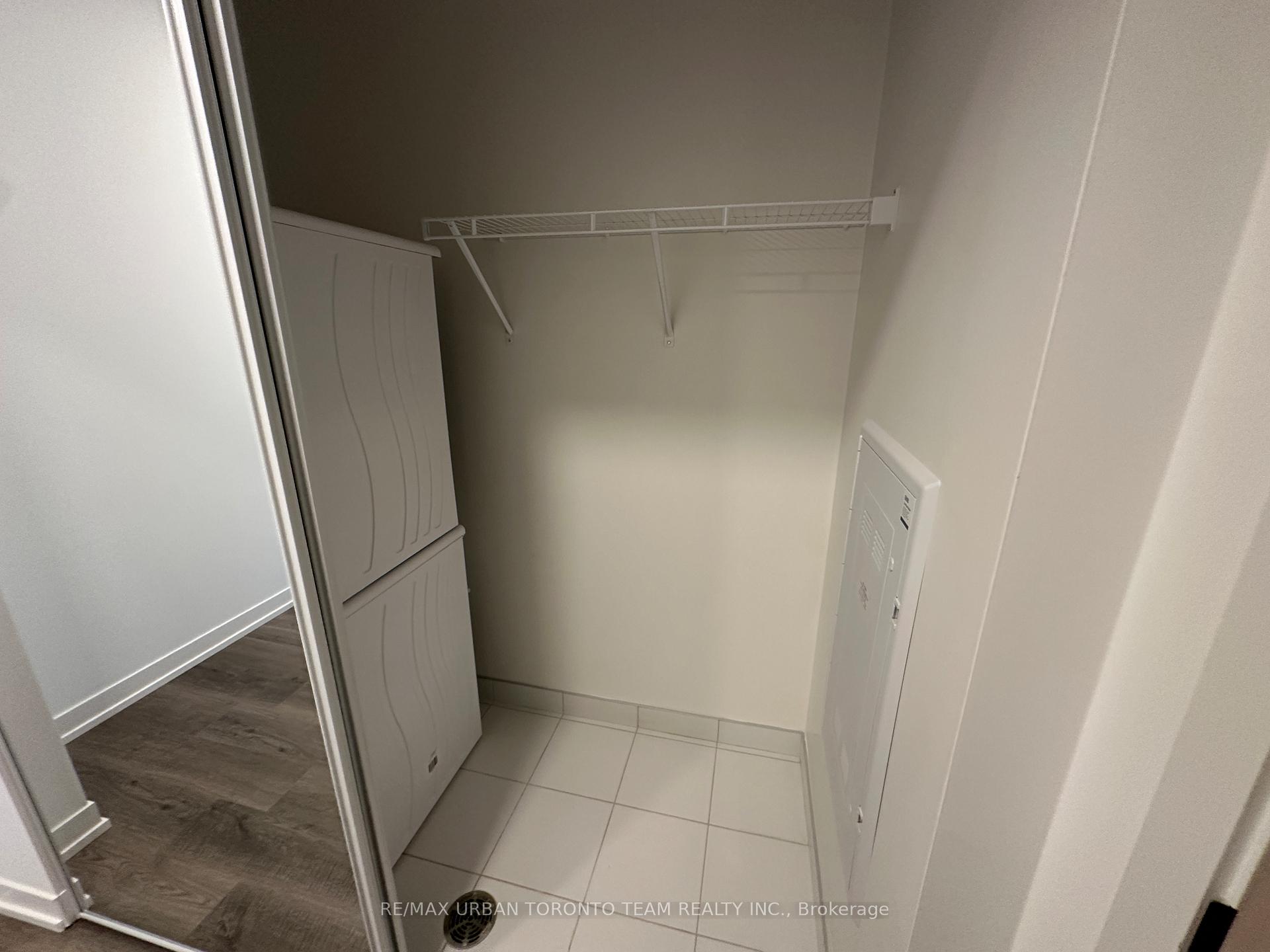 Photo 17 of Unit 3809, 8 Interchange Way, Vaughan, Vaughan Corporate Centre — HOMEH