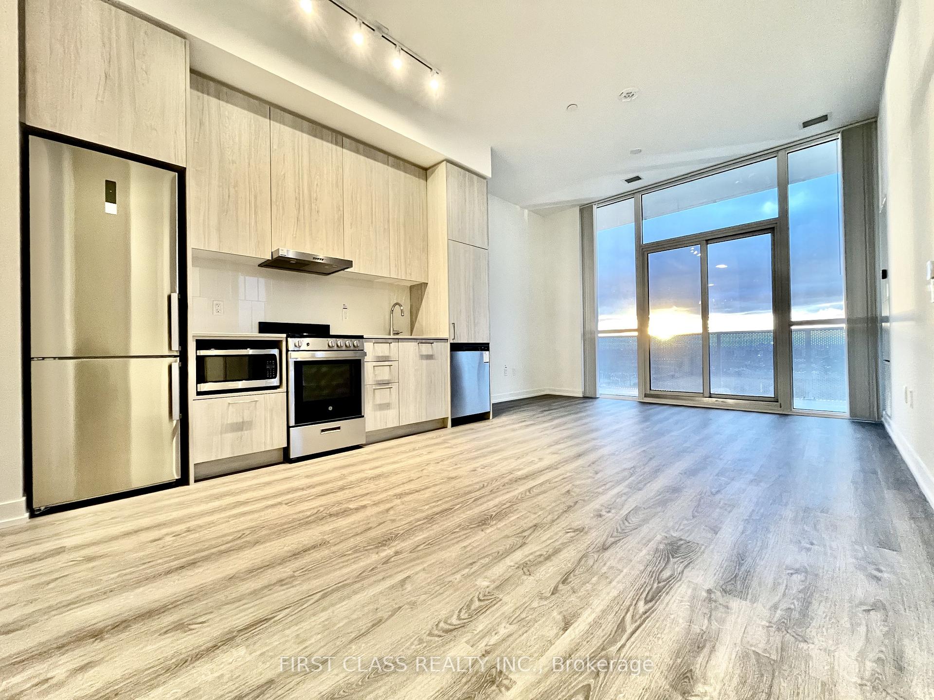 Photo 7 of Unit 615, 195 Commerce Street, Vaughan, Vaughan Corporate Centre — HOMEH